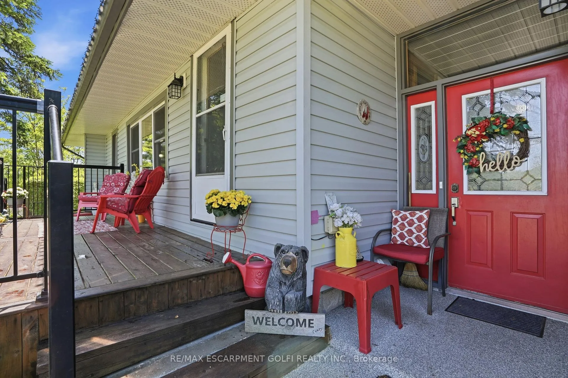 Photo 2 of 925 Highway 6 N, Hamilton, Rural Flamborough — HOMEH