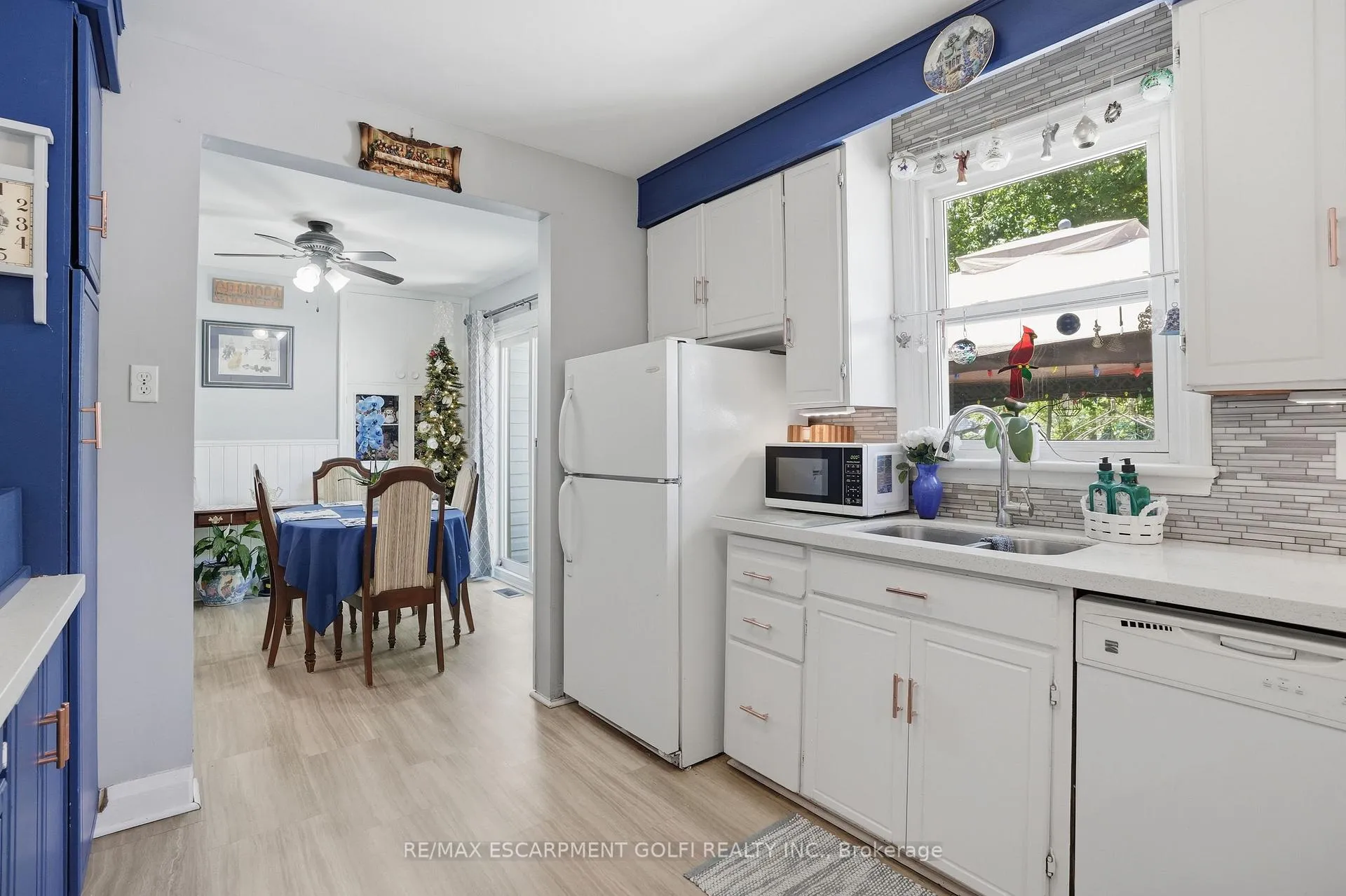 Photo 8 of 925 Highway 6 N, Hamilton, Rural Flamborough — HOMEH