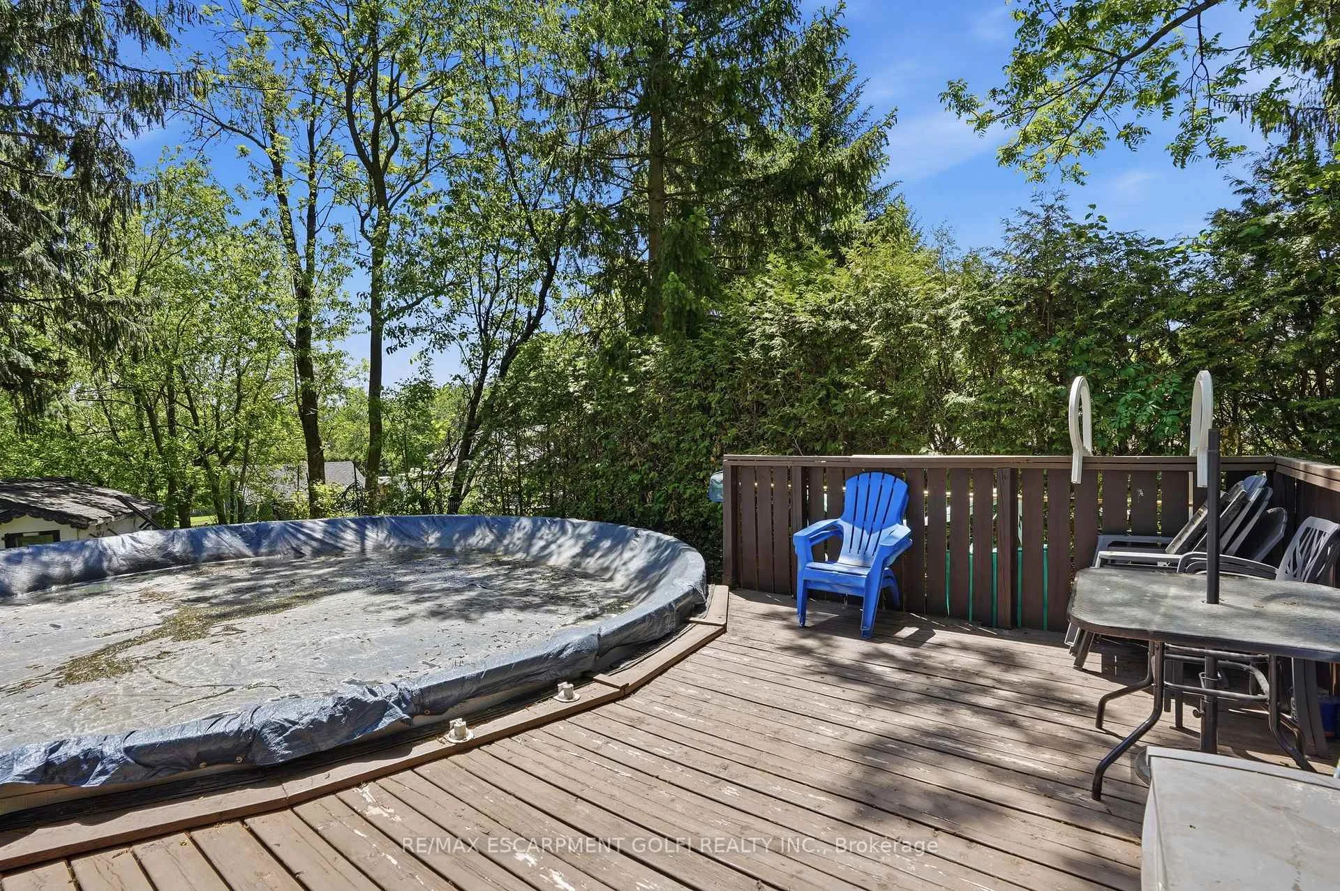 Photo 19 of 925 Highway 6 N, Hamilton, Rural Flamborough — HOMEH