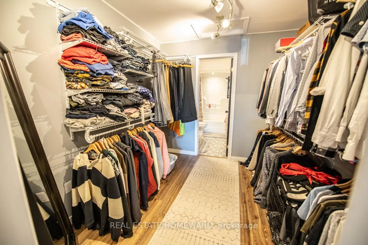 Photo 18 of 161 Hutton Place, Clarington, Bowmanville — HOMEH