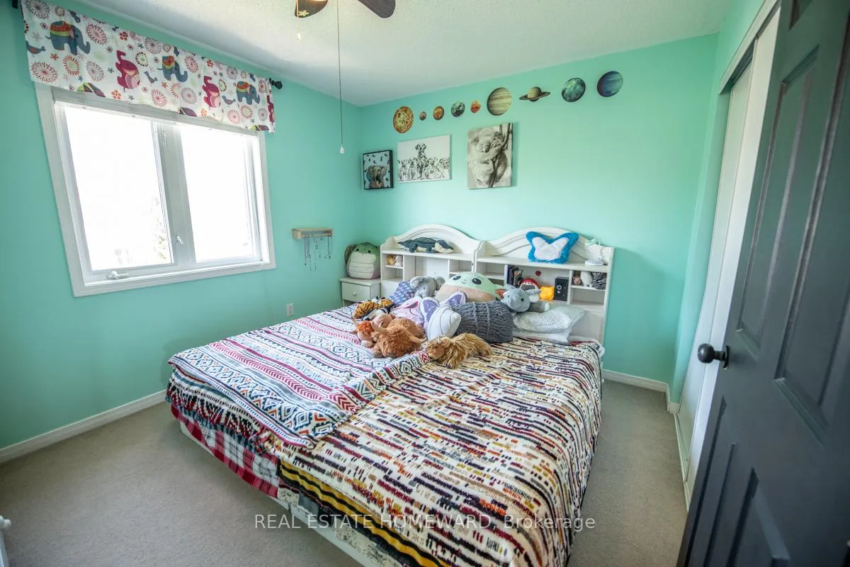 Photo 19 of 161 Hutton Place, Clarington, Bowmanville — HOMEH