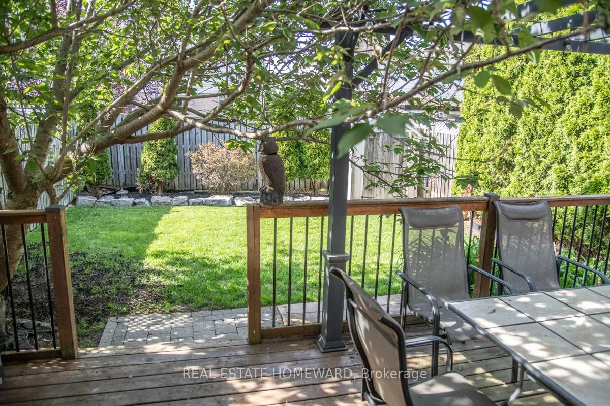 Photo 25 of 161 Hutton Place, Clarington, Bowmanville — HOMEH
