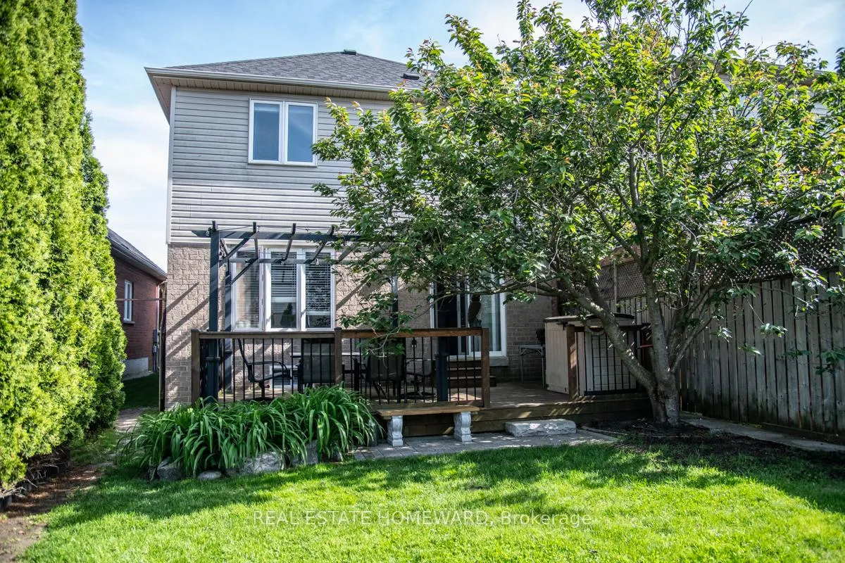 Photo 28 of 161 Hutton Place, Clarington, Bowmanville — HOMEH