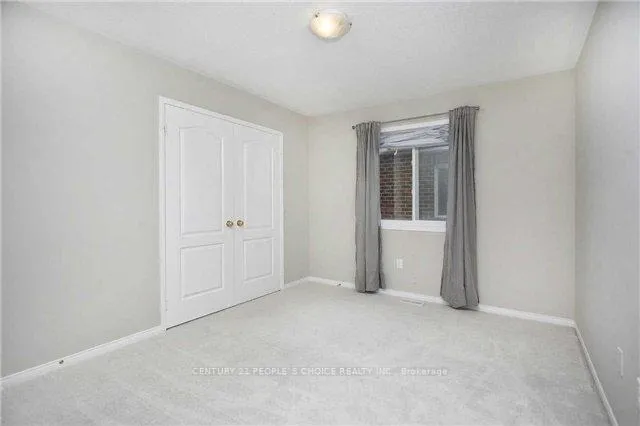 Photo 14 of 1719 Gower Drive, Oshawa, Taunton — HOMEH