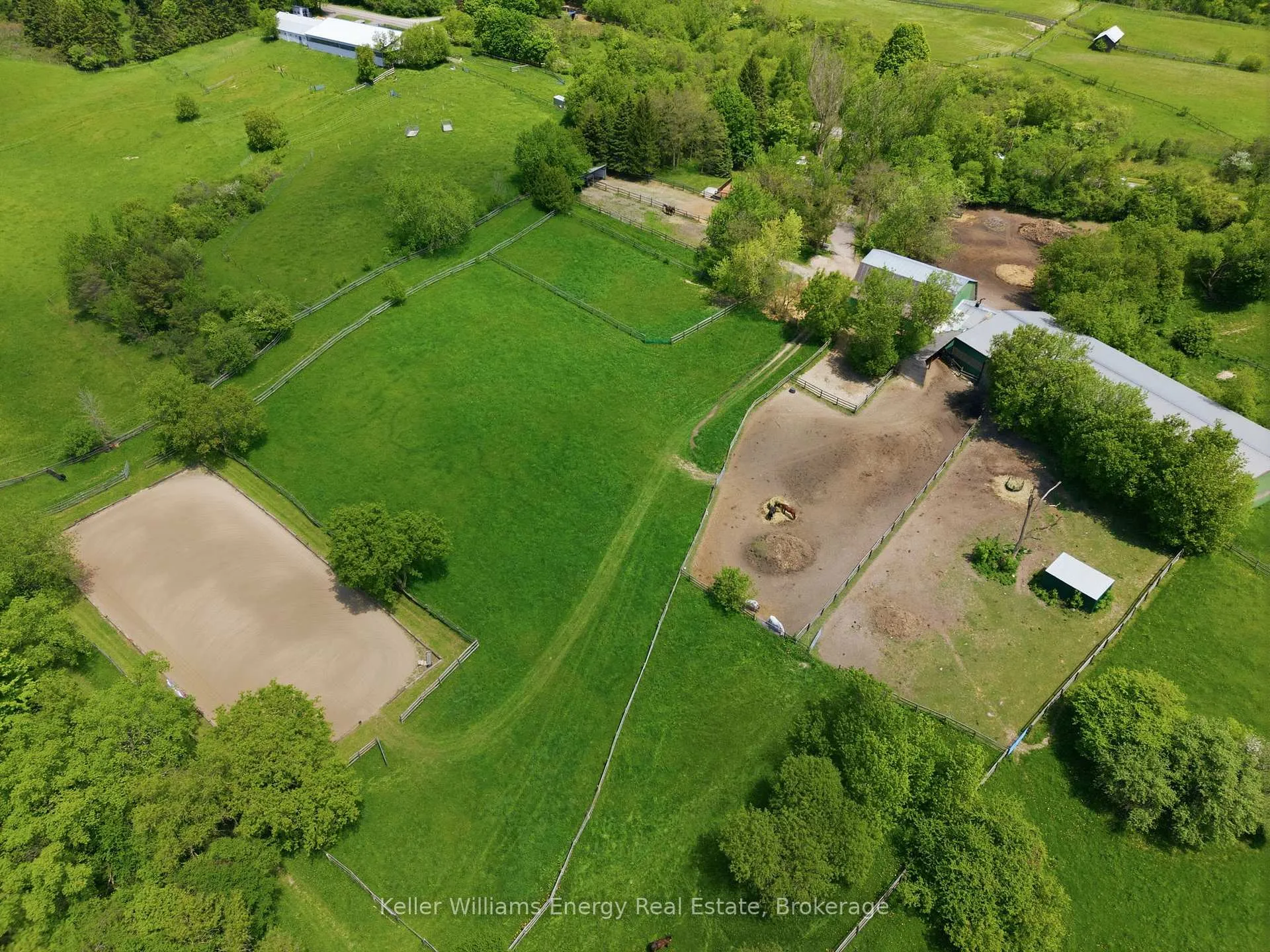 Photo 4 of 9770 Garrard Road, Whitby, Rural Whitby — HOMEH