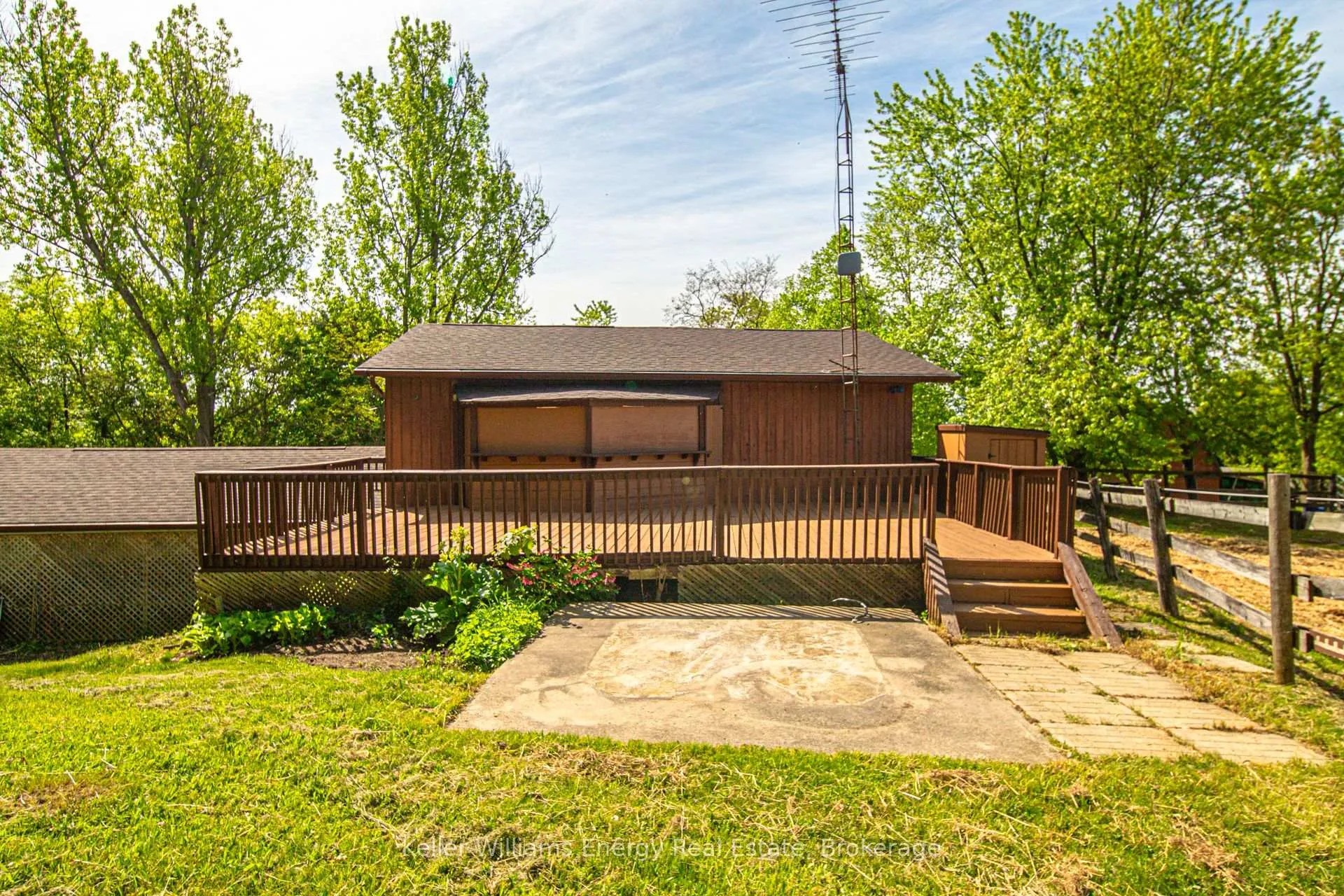 Photo 20 of 9770 Garrard Road, Whitby, Rural Whitby — HOMEH