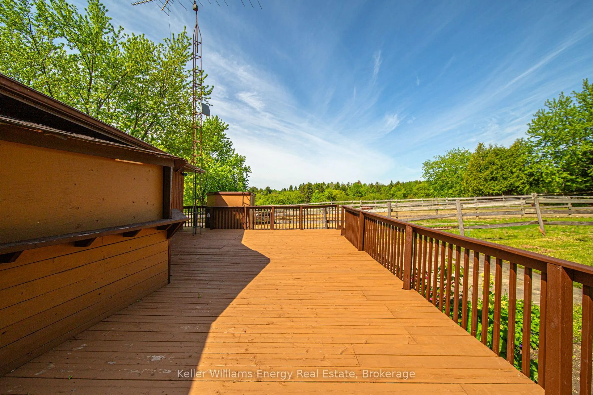 Photo 22 of 9770 Garrard Road, Whitby, Rural Whitby — HOMEH