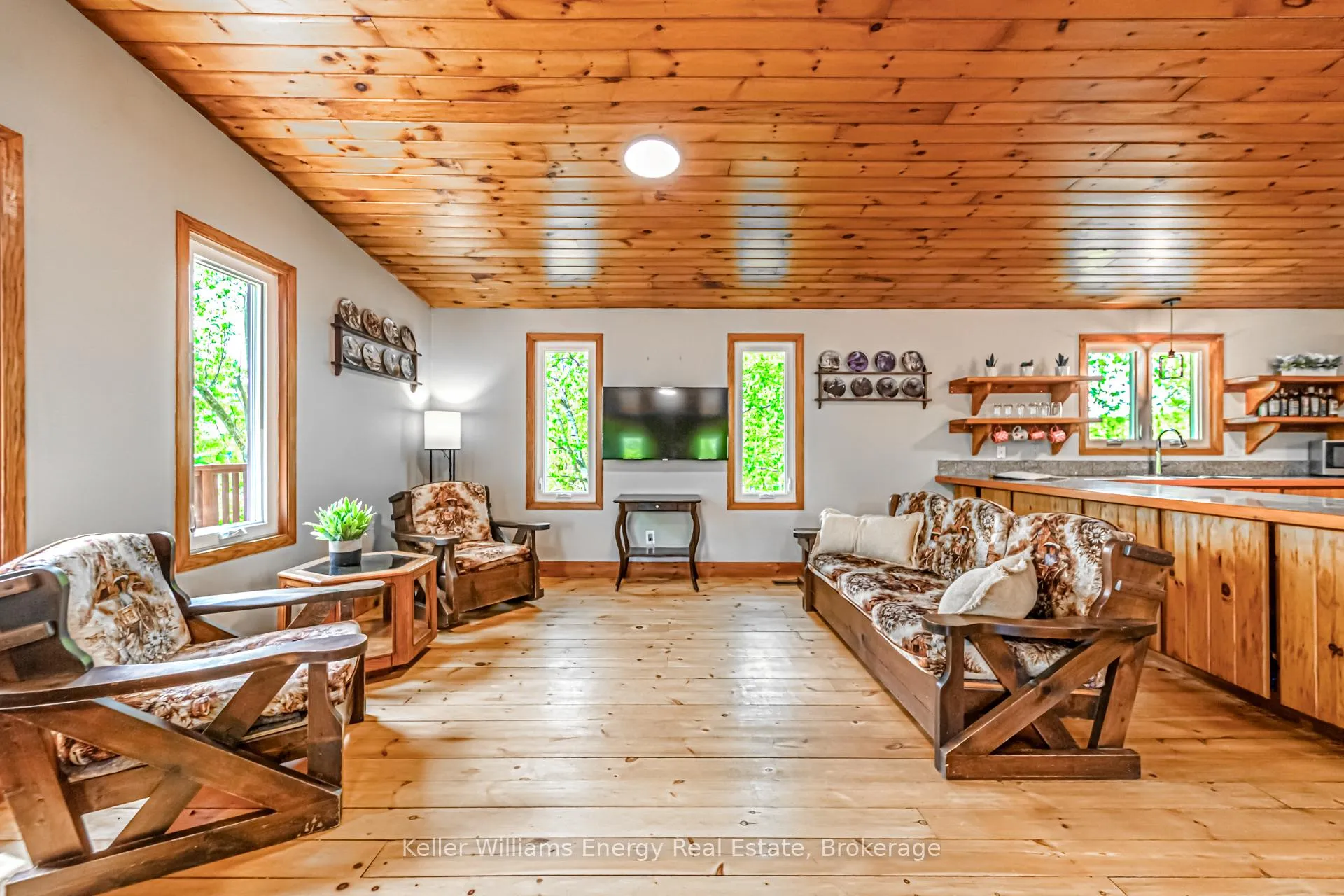 Photo 36 of 9770 Garrard Road, Whitby, Rural Whitby — HOMEH