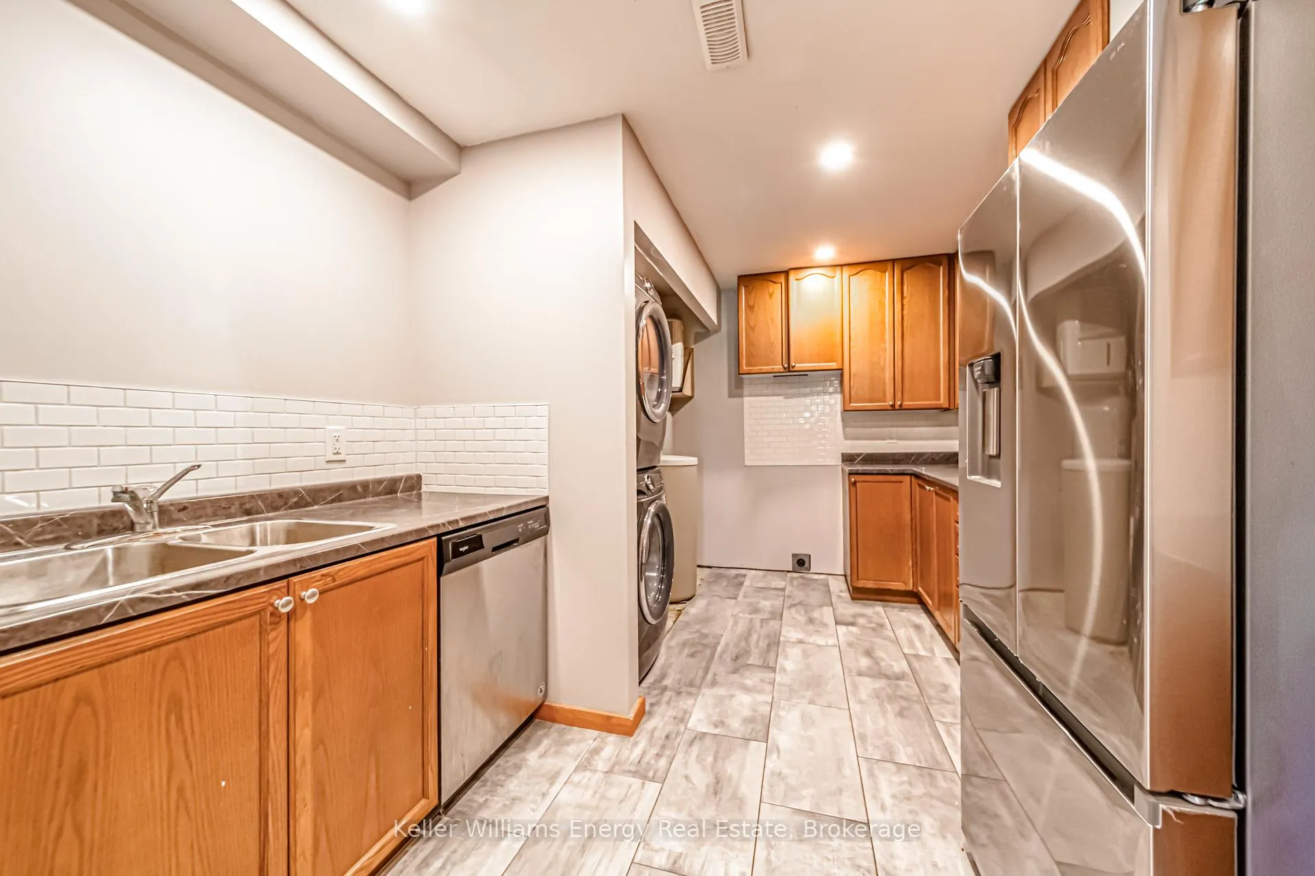 Photo 41 of 9770 Garrard Road, Whitby, Rural Whitby — HOMEH
