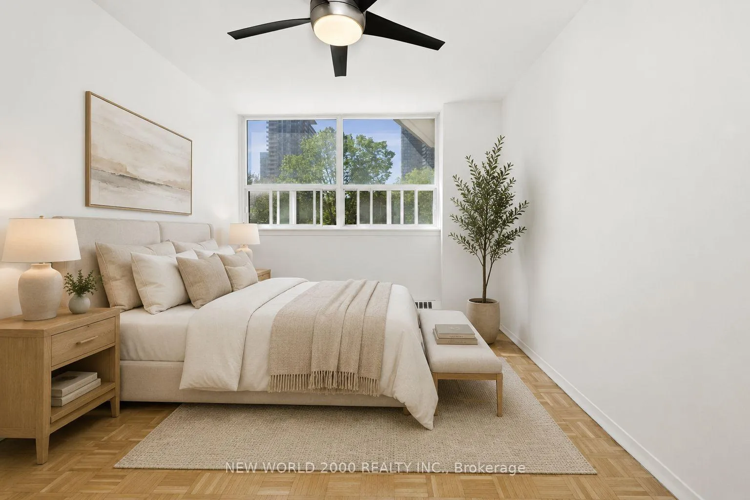 Photo 4 of Unit 308, 33 Erskine Avenue, Toronto, Mount Pleasant West — HOMEH