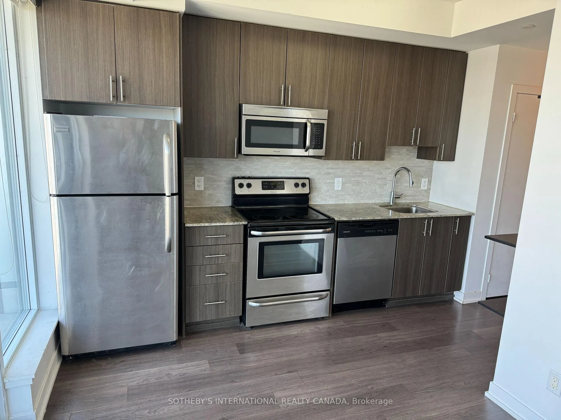Photo 4 of Unit 1411, 225 Sackville Street, Toronto, Regent Park — HOMEH