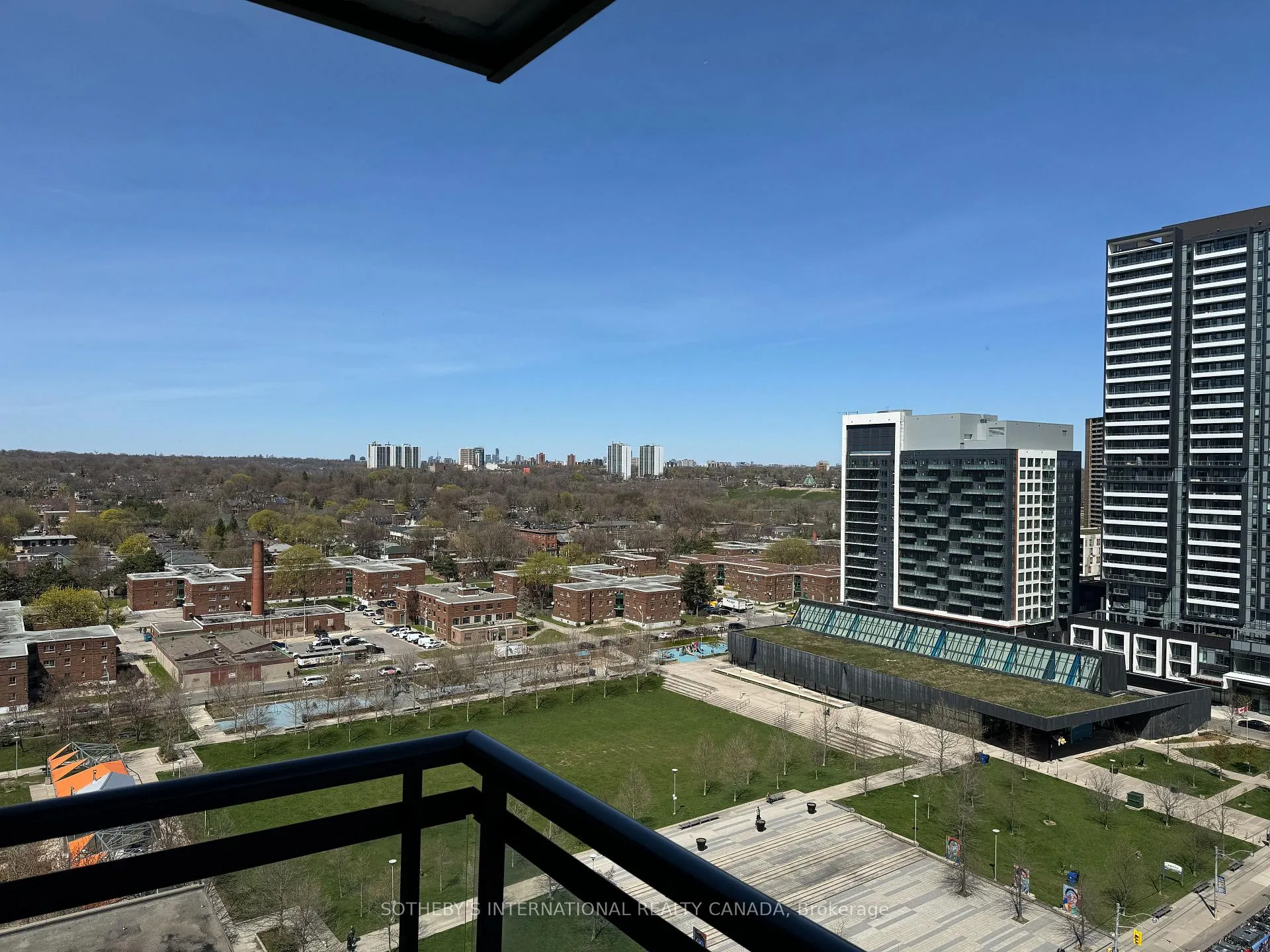 Photo 11 of Unit 1411, 225 Sackville Street, Toronto, Regent Park — HOMEH