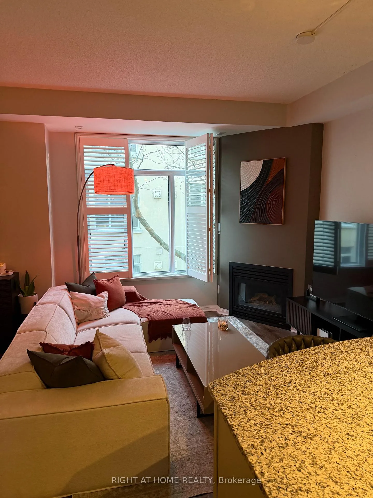 Photo 21 of Unit 553, 36 Stadium Road, Toronto, Niagara — HOMEH