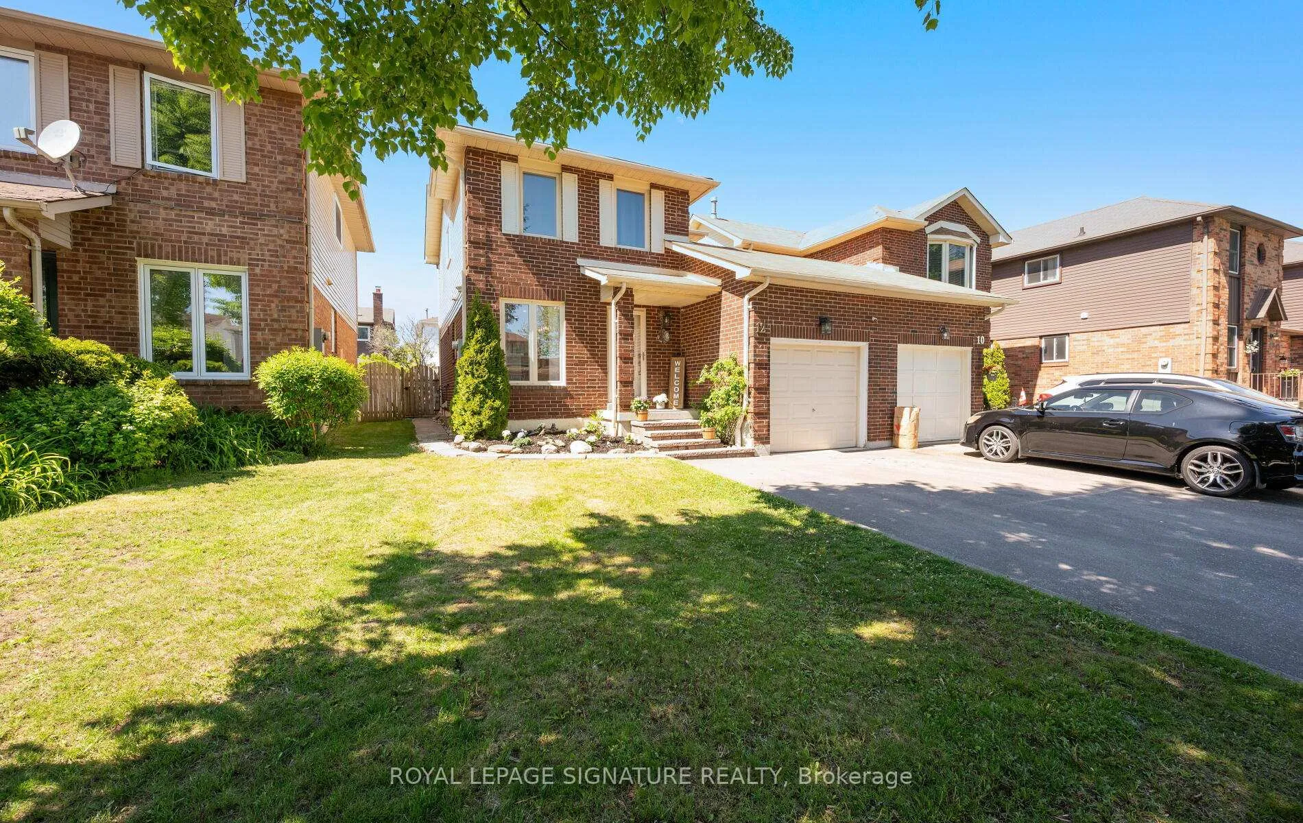 Photo 2 of 12 Hewitt Crescent, Ajax, South East — HOMEH