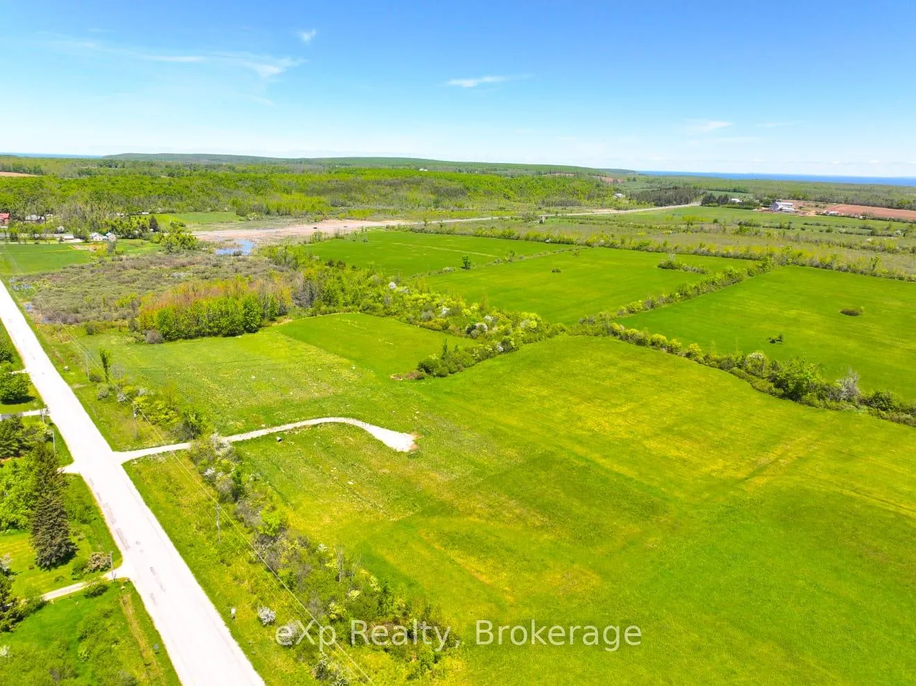 Photo 11 of 618129 Grey Road 18, Meaford — HOMEH