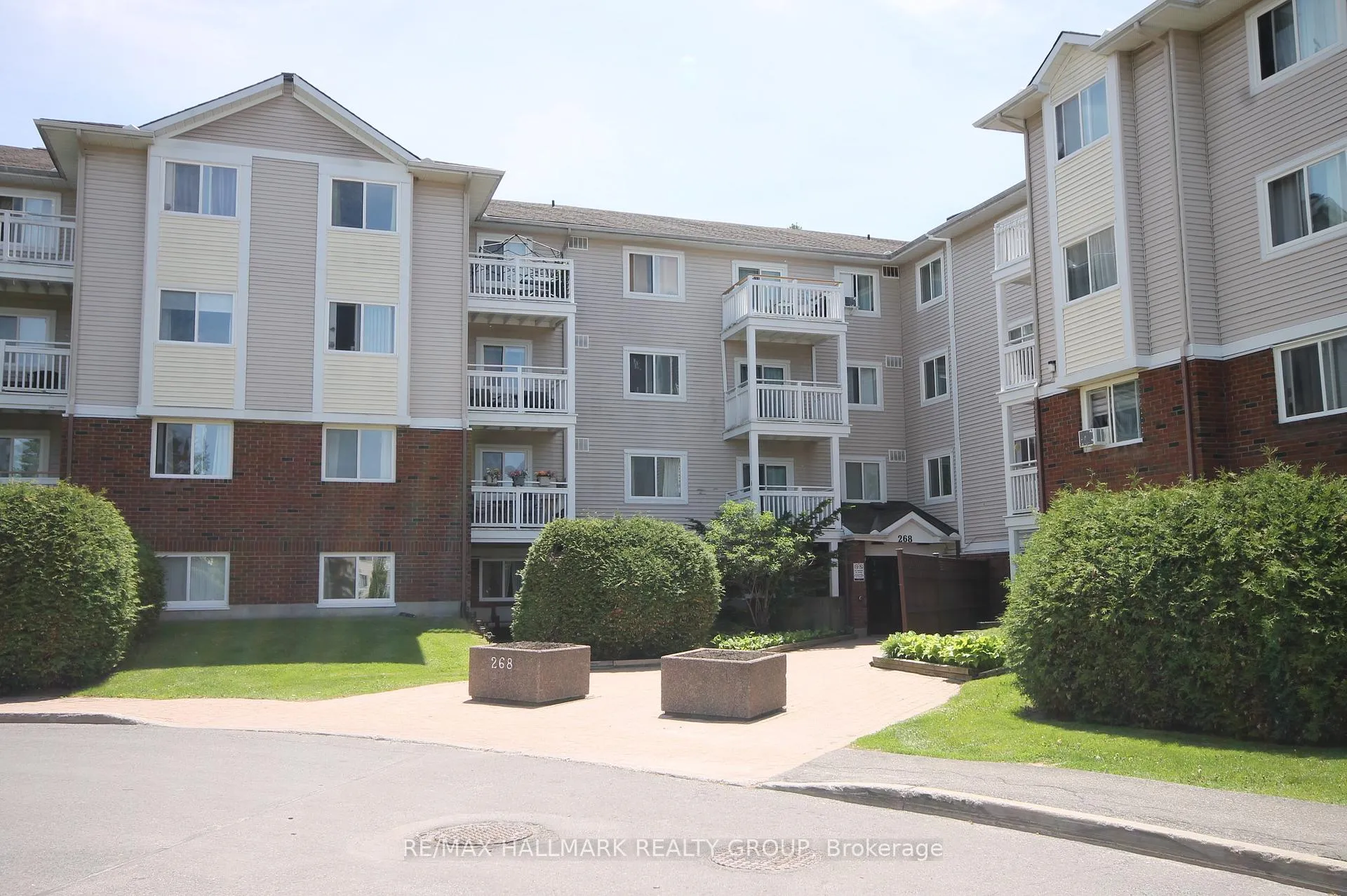 Photo 1 of Unit 311, 268 Lorry Greenberg Drive, Ottawa, Hunt Club Park/Greenboro — HOMEH