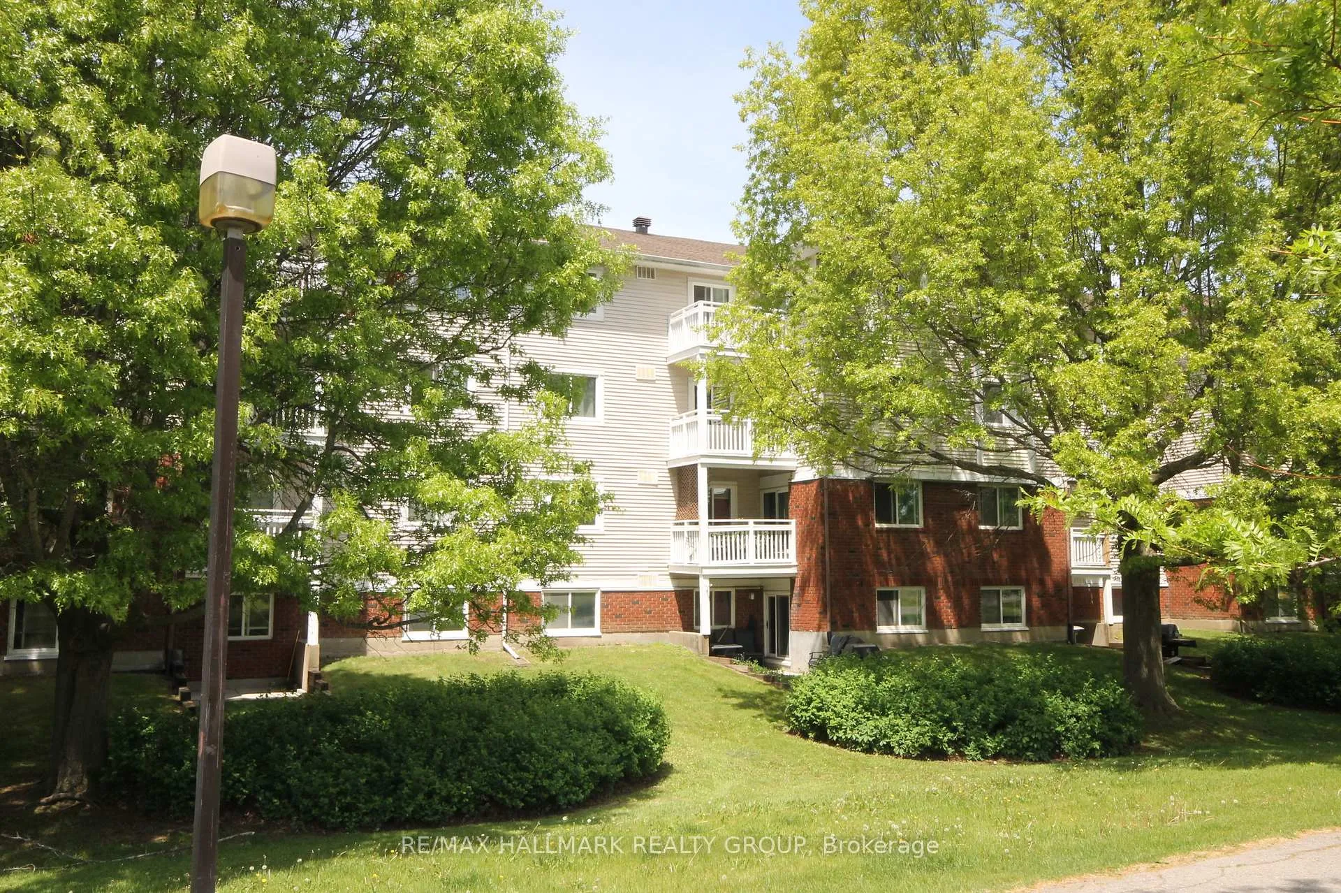 Photo 15 of Unit 311, 268 Lorry Greenberg Drive, Ottawa, Hunt Club Park/Greenboro — HOMEH