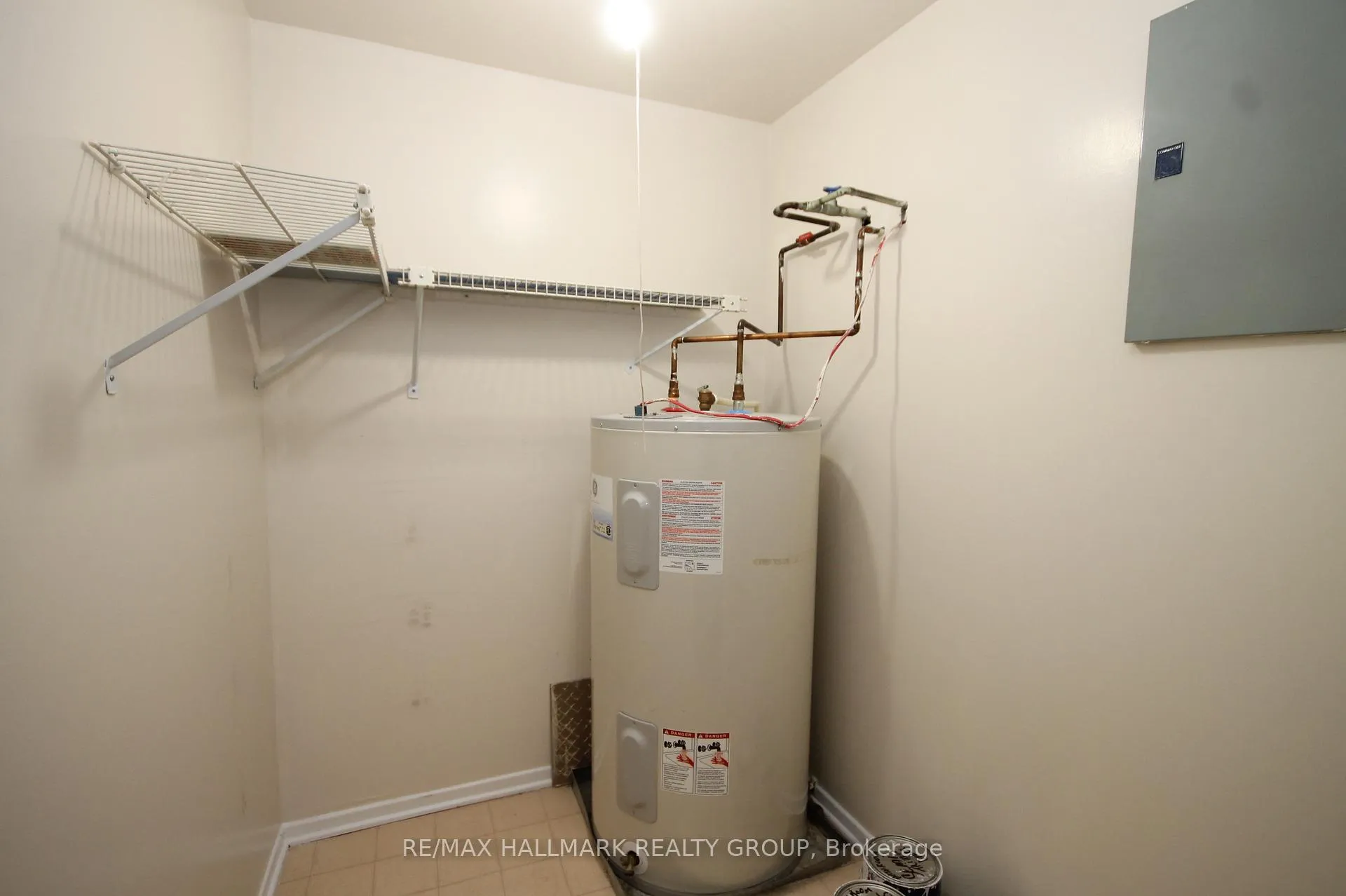 Photo 18 of Unit 311, 268 Lorry Greenberg Drive, Ottawa, Hunt Club Park/Greenboro — HOMEH