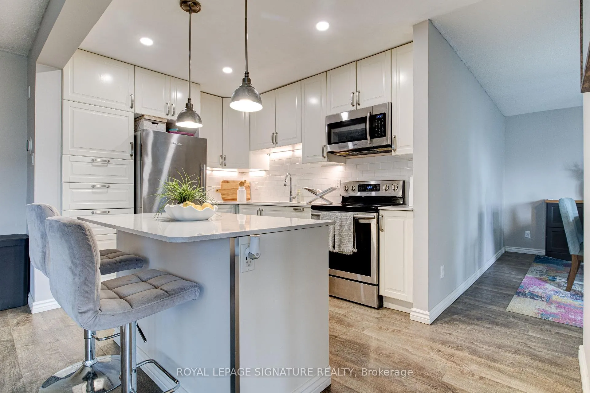 Photo 4 of Unit 12, 14 Williamsburg Road, Kitchener — HOMEH