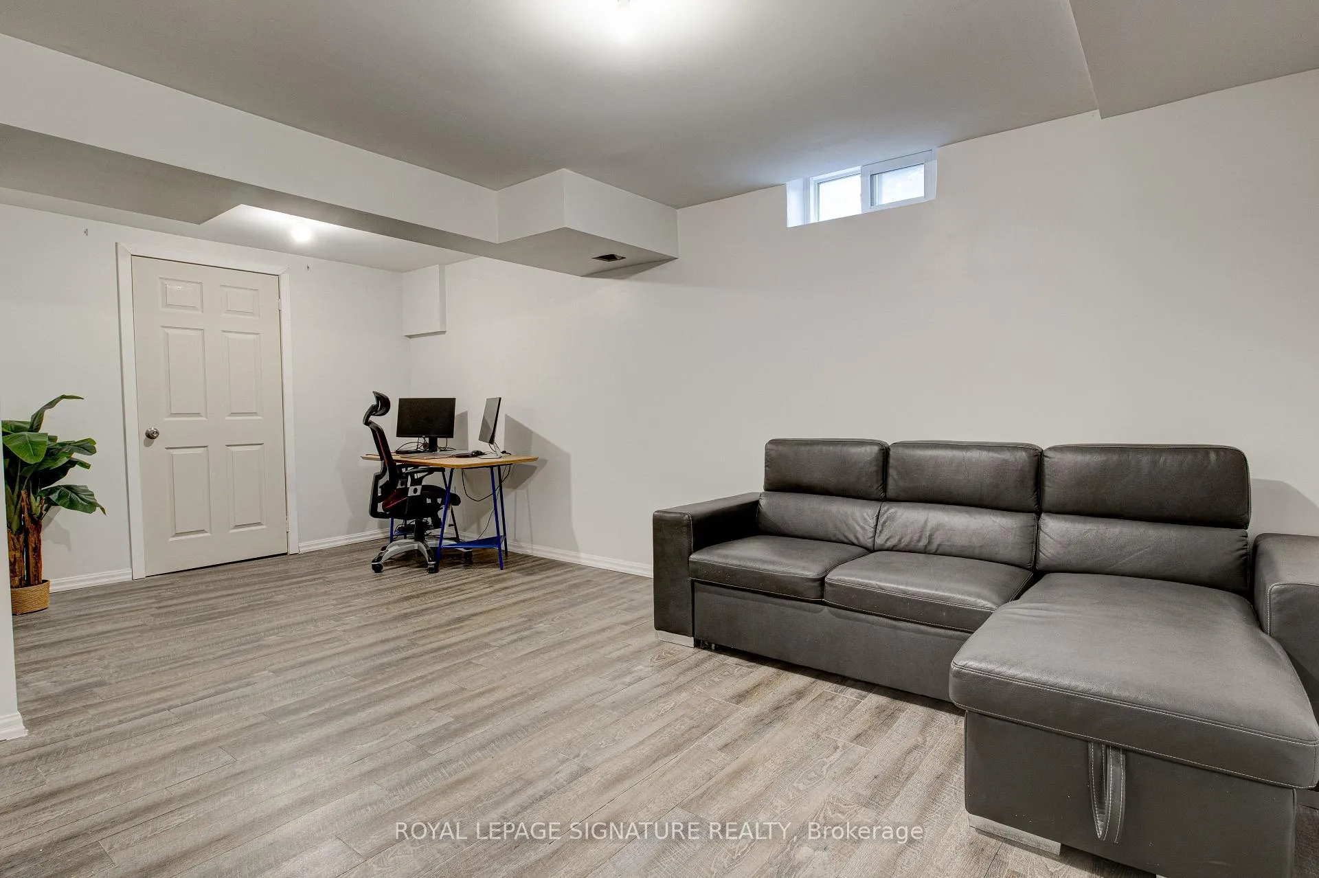 Photo 17 of Unit 12, 14 Williamsburg Road, Kitchener — HOMEH