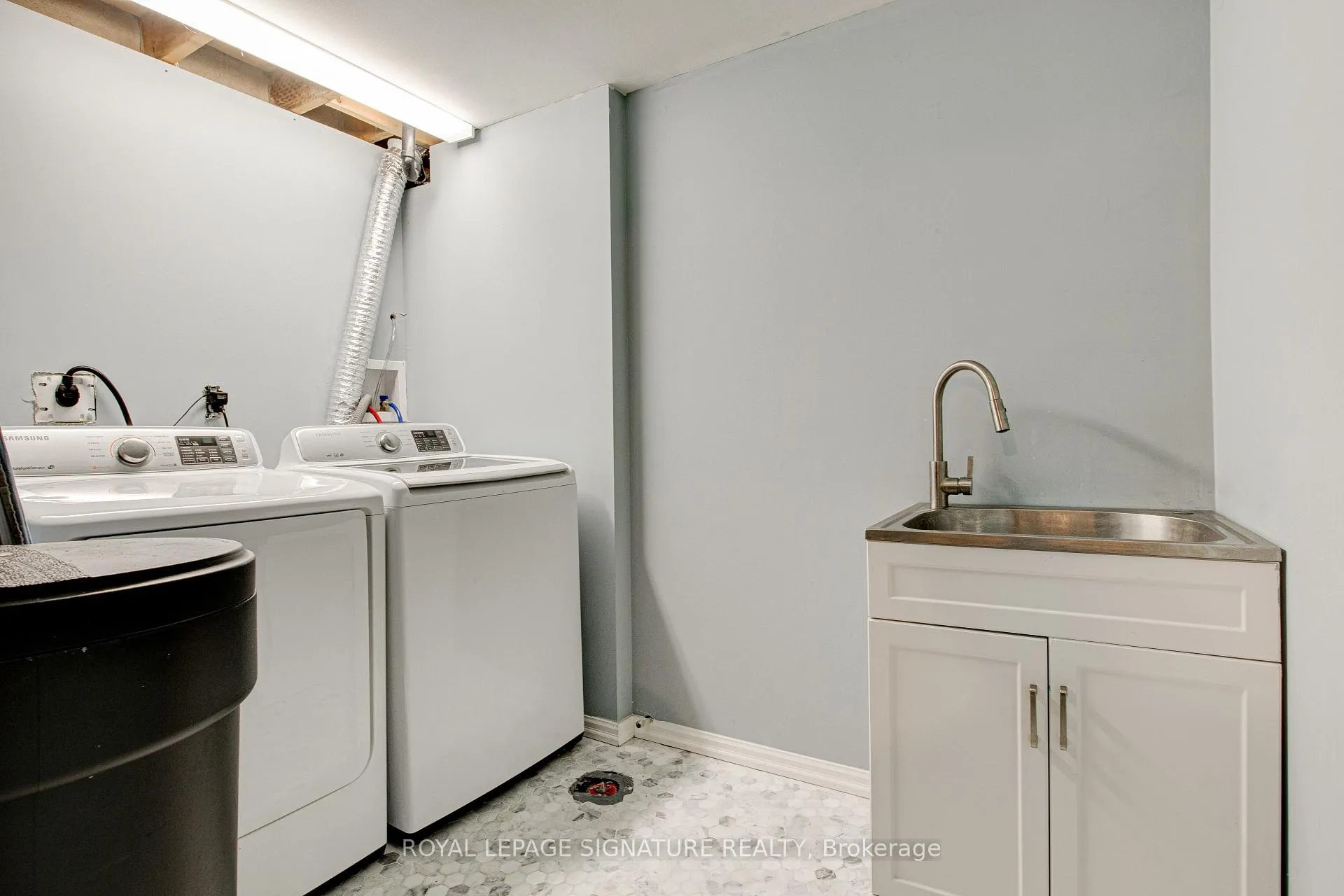Photo 23 of Unit 12, 14 Williamsburg Road, Kitchener — HOMEH