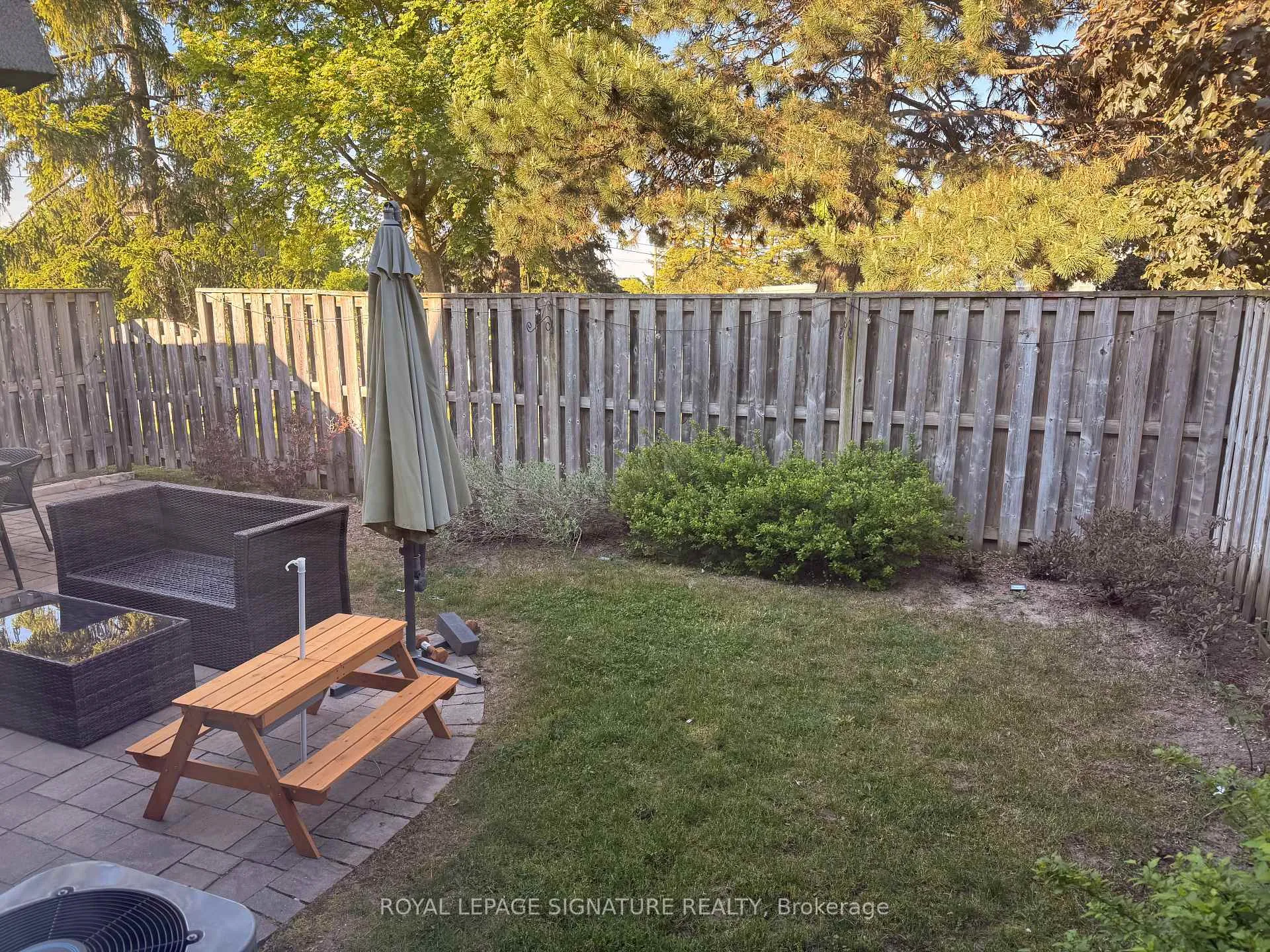 Photo 30 of Unit 12, 14 Williamsburg Road, Kitchener — HOMEH
