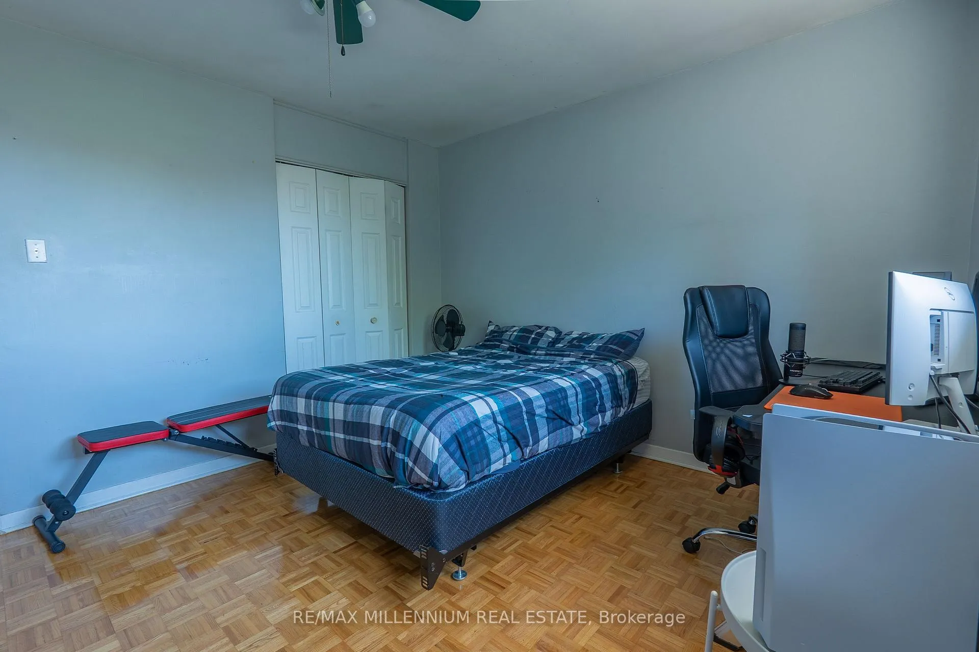 Photo 4 of 29 Major Oaks Drive, Brampton, Madoc — HOMEH