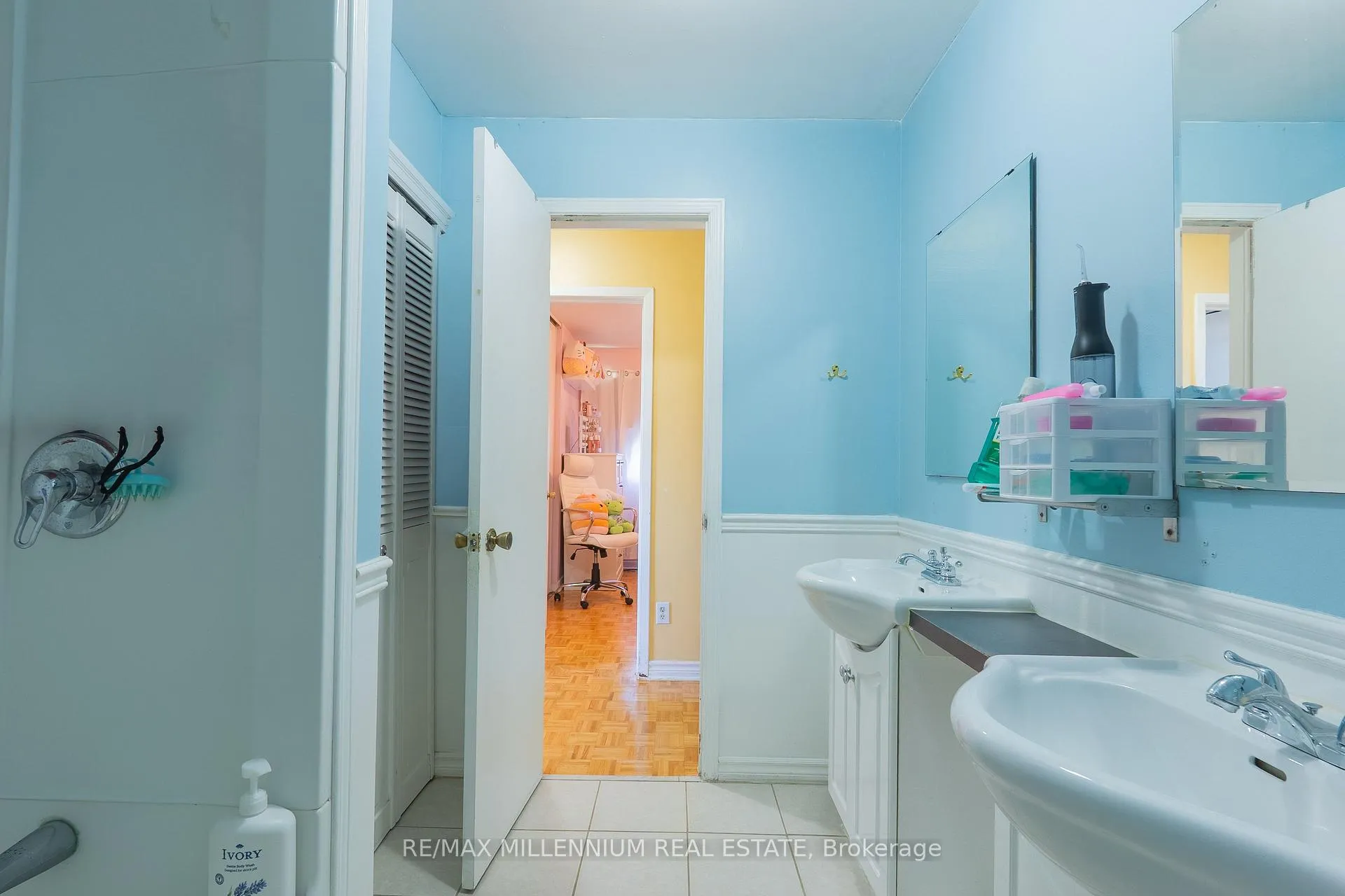 Photo 18 of 29 Major Oaks Drive, Brampton, Madoc — HOMEH