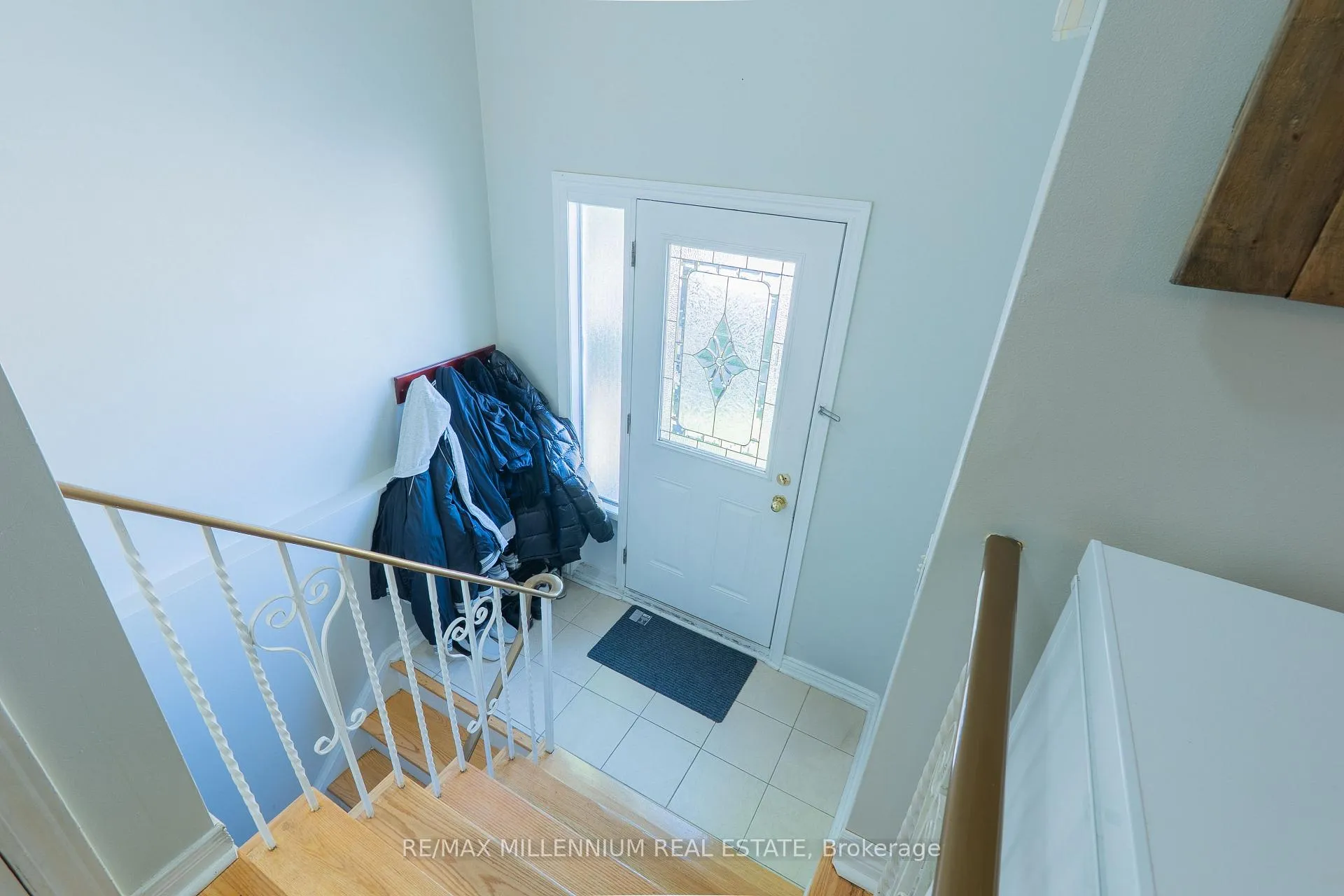 Photo 26 of 29 Major Oaks Drive, Brampton, Madoc — HOMEH
