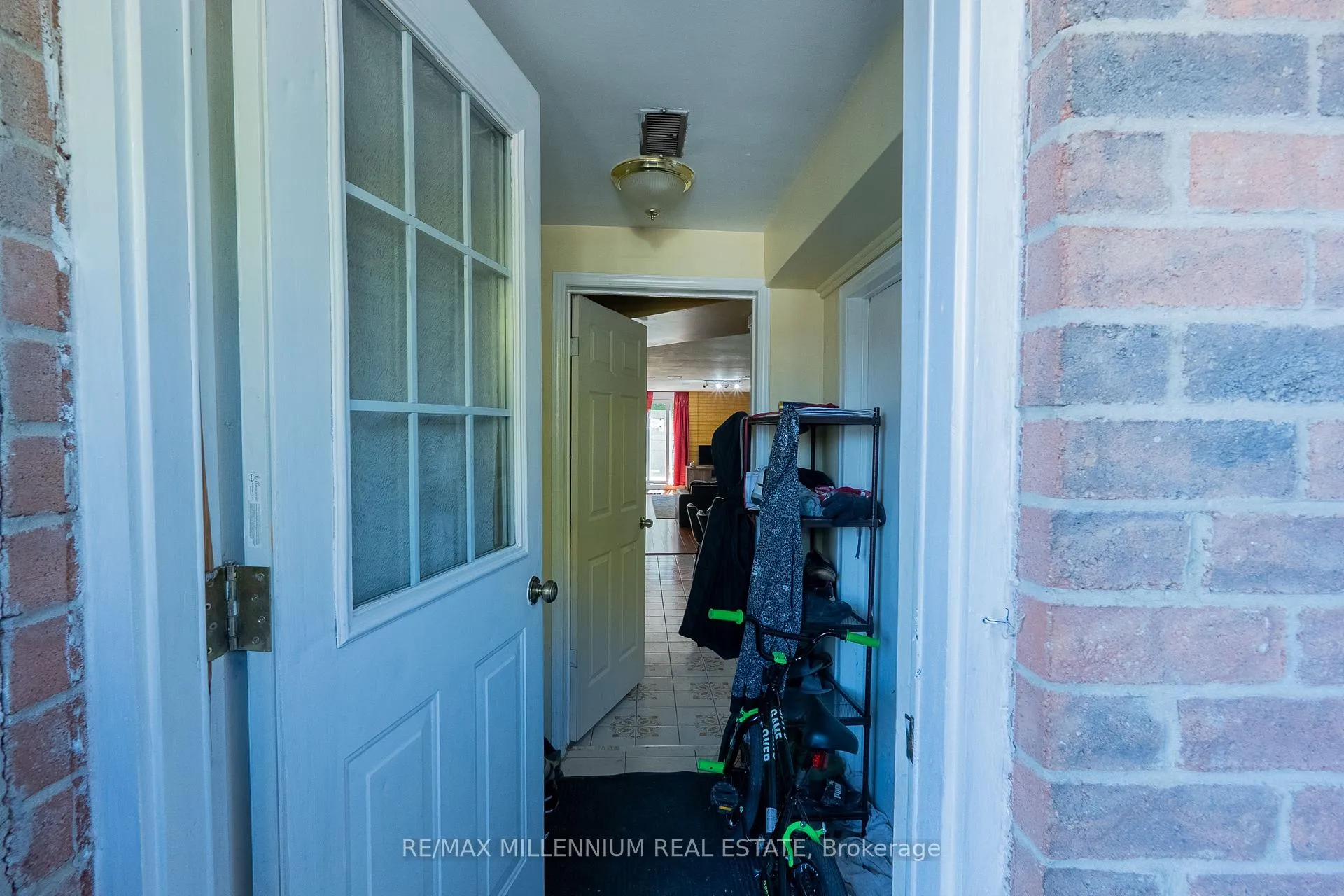Photo 49 of 29 Major Oaks Drive, Brampton, Madoc — HOMEH