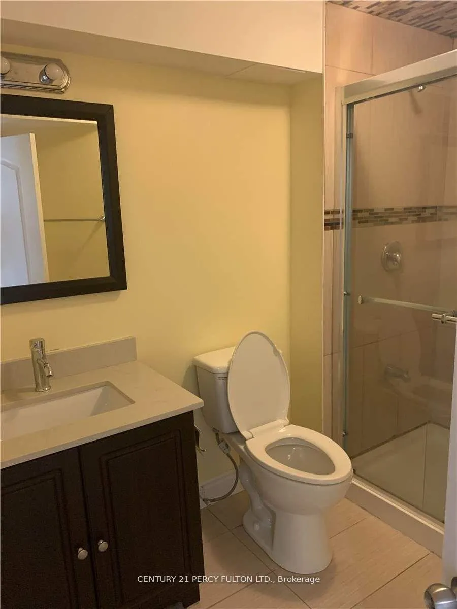 Photo 7 of 21 Watersplace Avenue, Ajax, Northeast Ajax — HOMEH