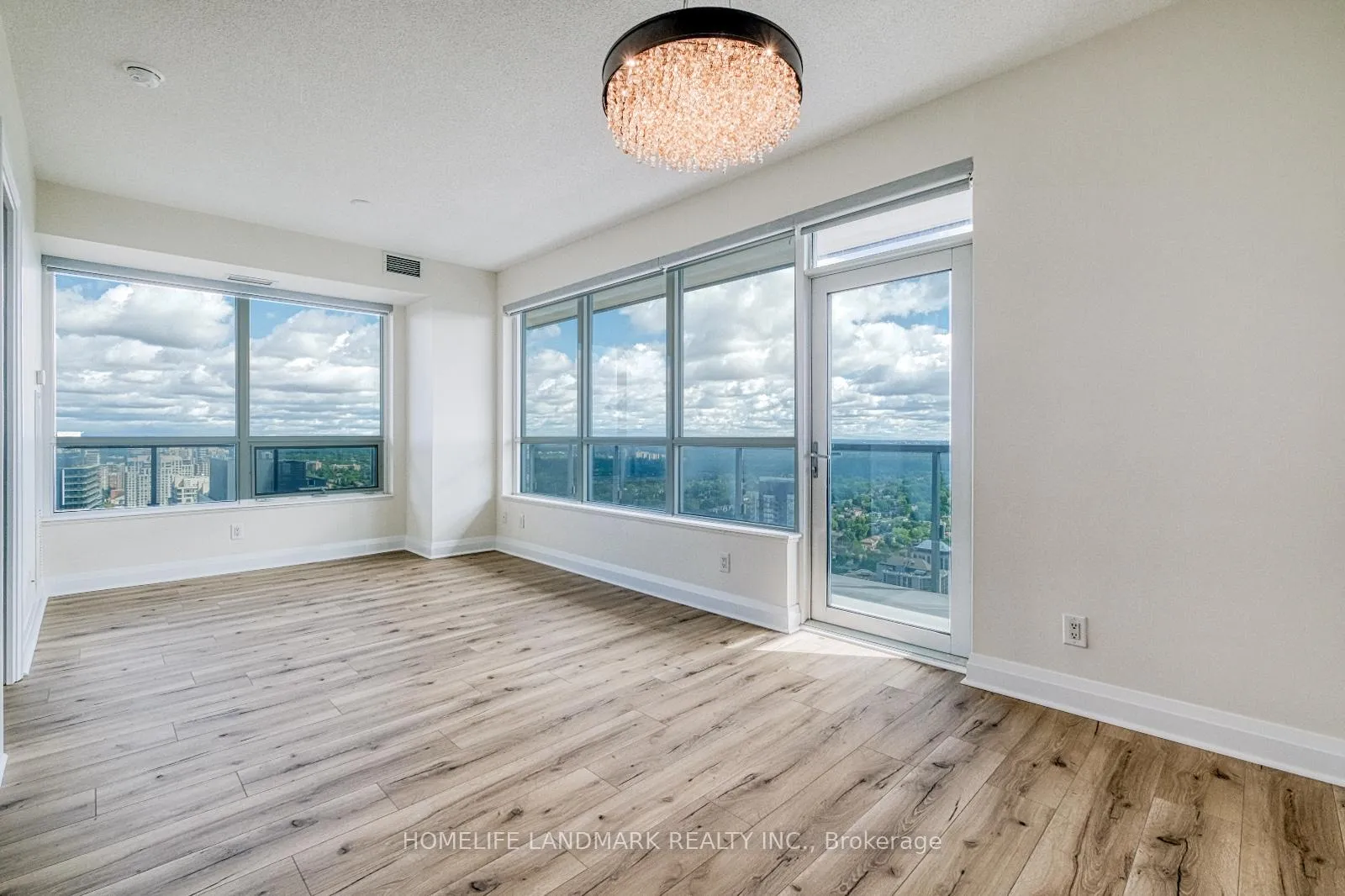 Photo 9 of Unit 4123, 5 Sheppard Avenue E, North York, Willowdale East — HOMEH
