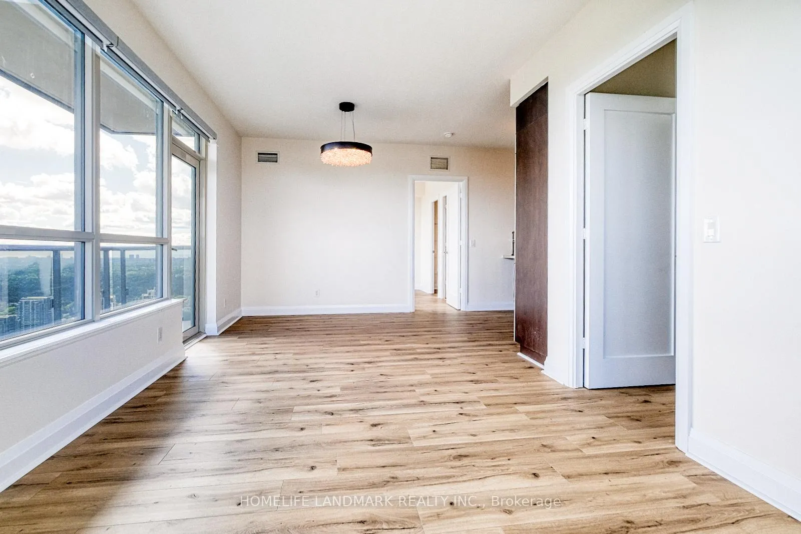 Photo 12 of Unit 4123, 5 Sheppard Avenue E, North York, Willowdale East — HOMEH