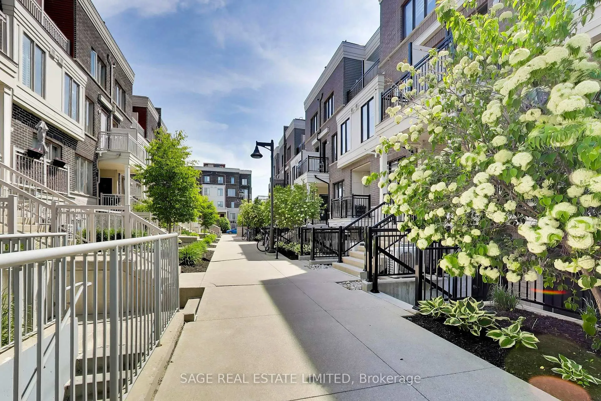 Photo 16 of Unit 2, 130 Long Branch Avenue, Etobicoke, Long Branch — HOMEH