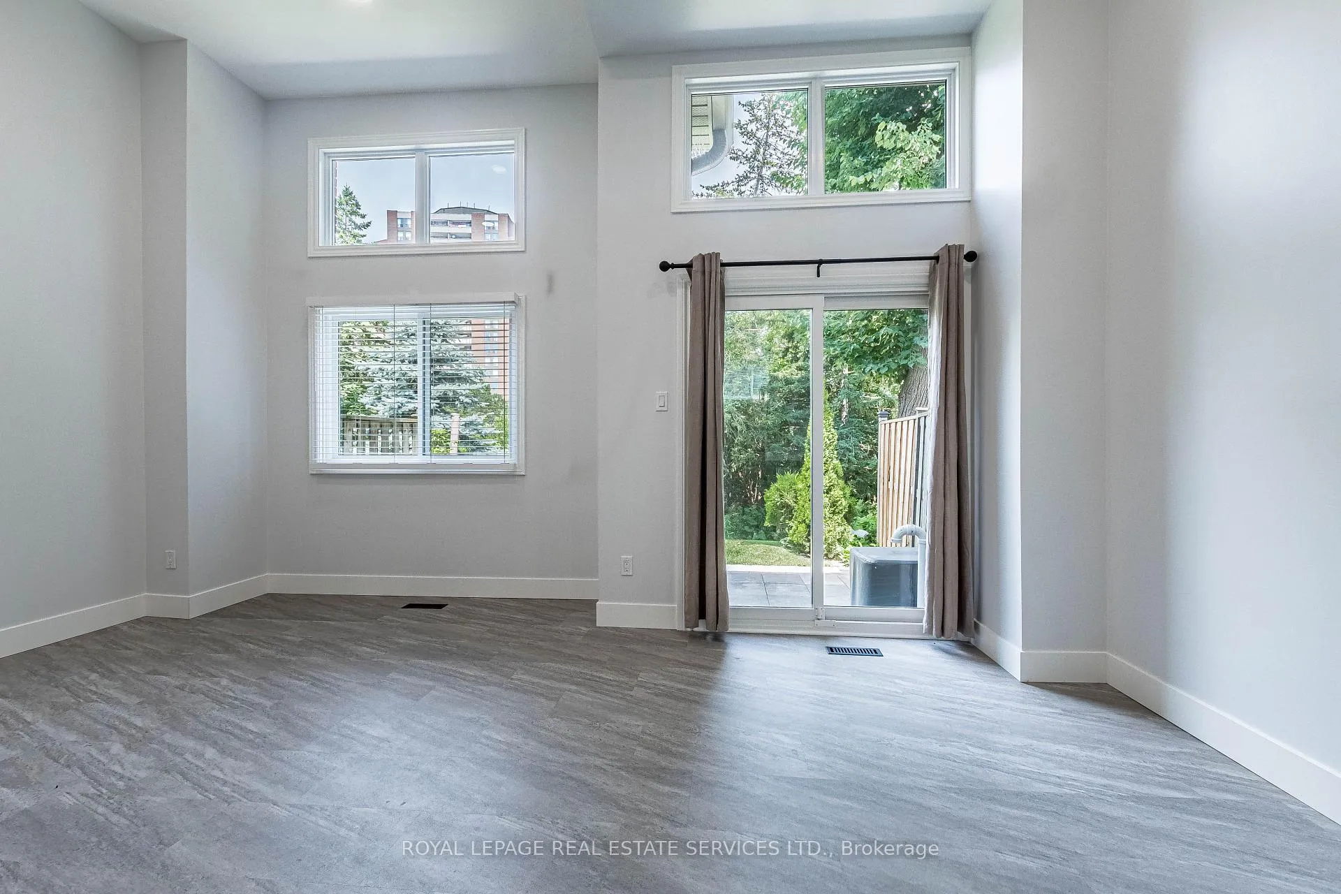 Photo 12 of Unit 35, 1855 Maple Ridge Drive, Mississauga, Rathwood — HOMEH