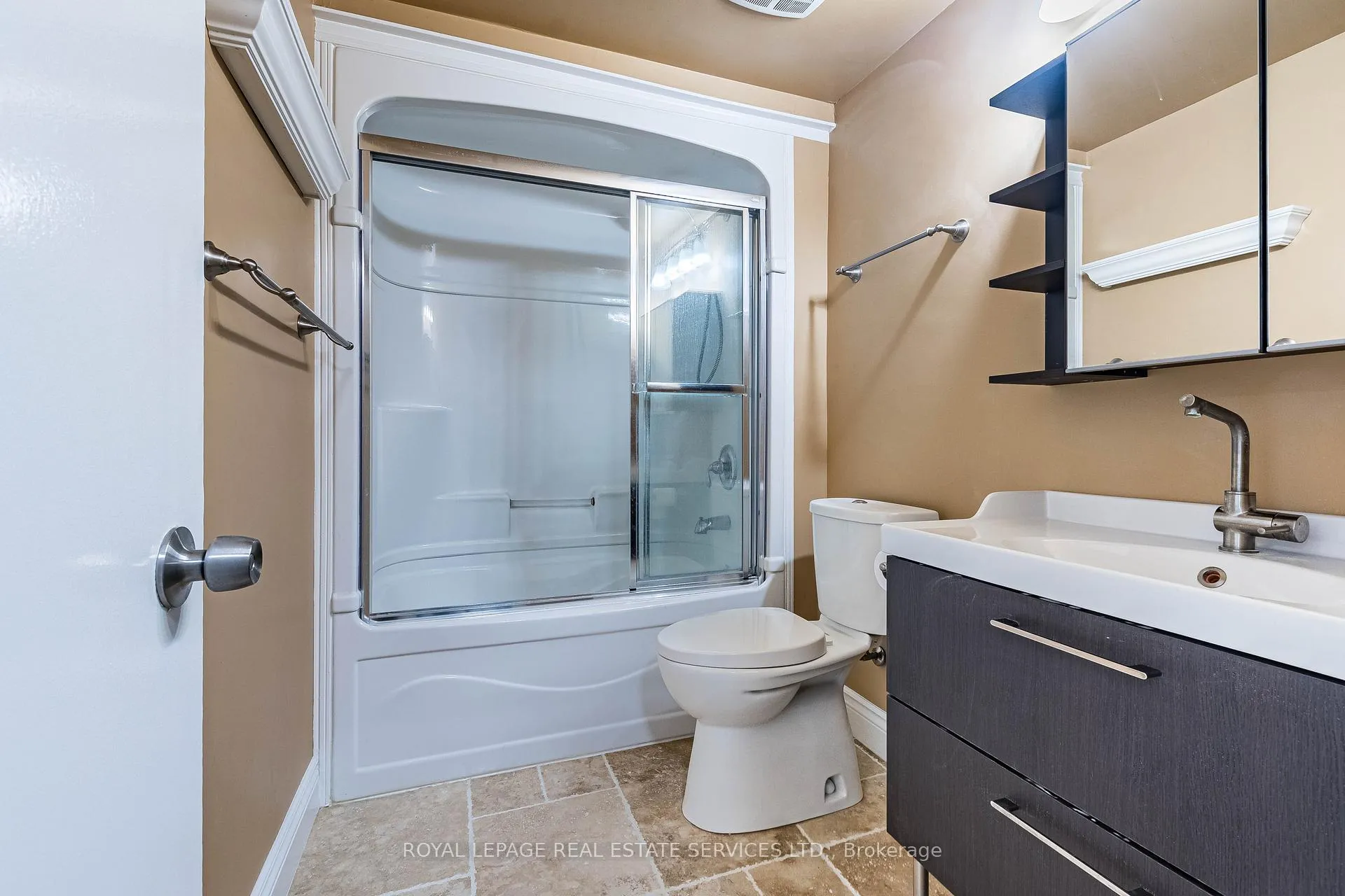 Photo 41 of Unit 35, 1855 Maple Ridge Drive, Mississauga, Rathwood — HOMEH