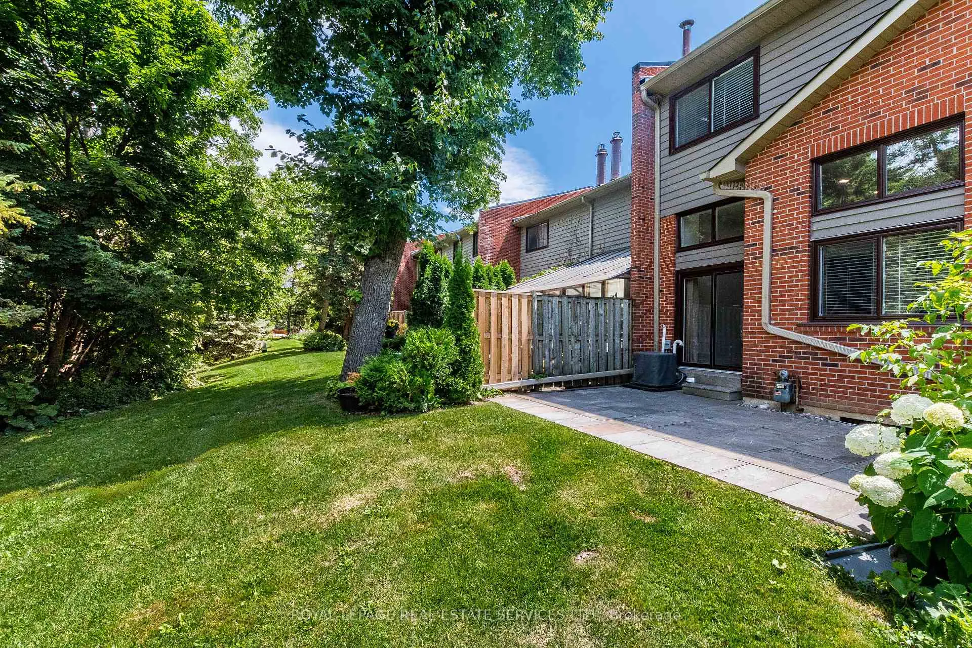 Photo 48 of Unit 35, 1855 Maple Ridge Drive, Mississauga, Rathwood — HOMEH