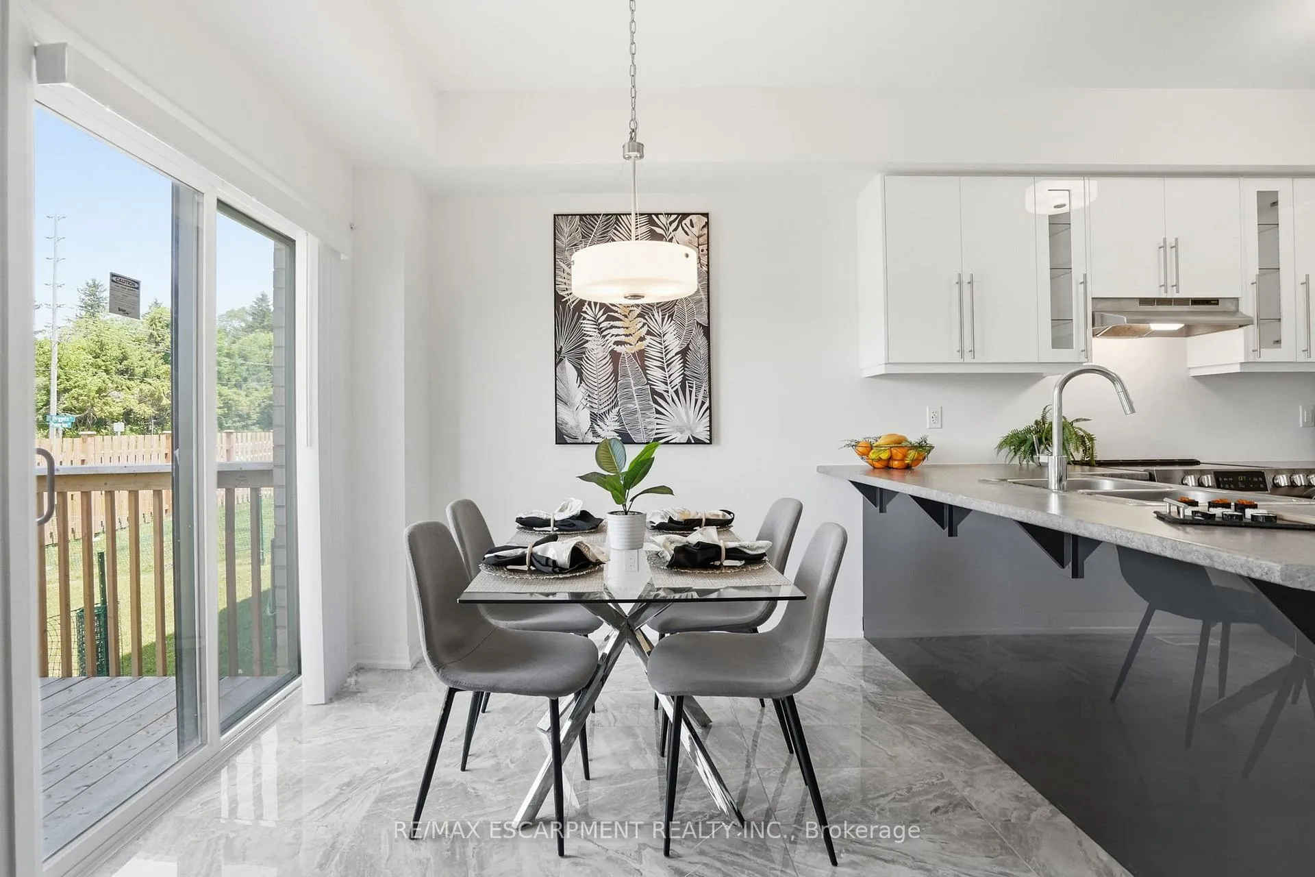 Photo 20 of 5 George Brier Drive W, Brant, Paris — HOMEH