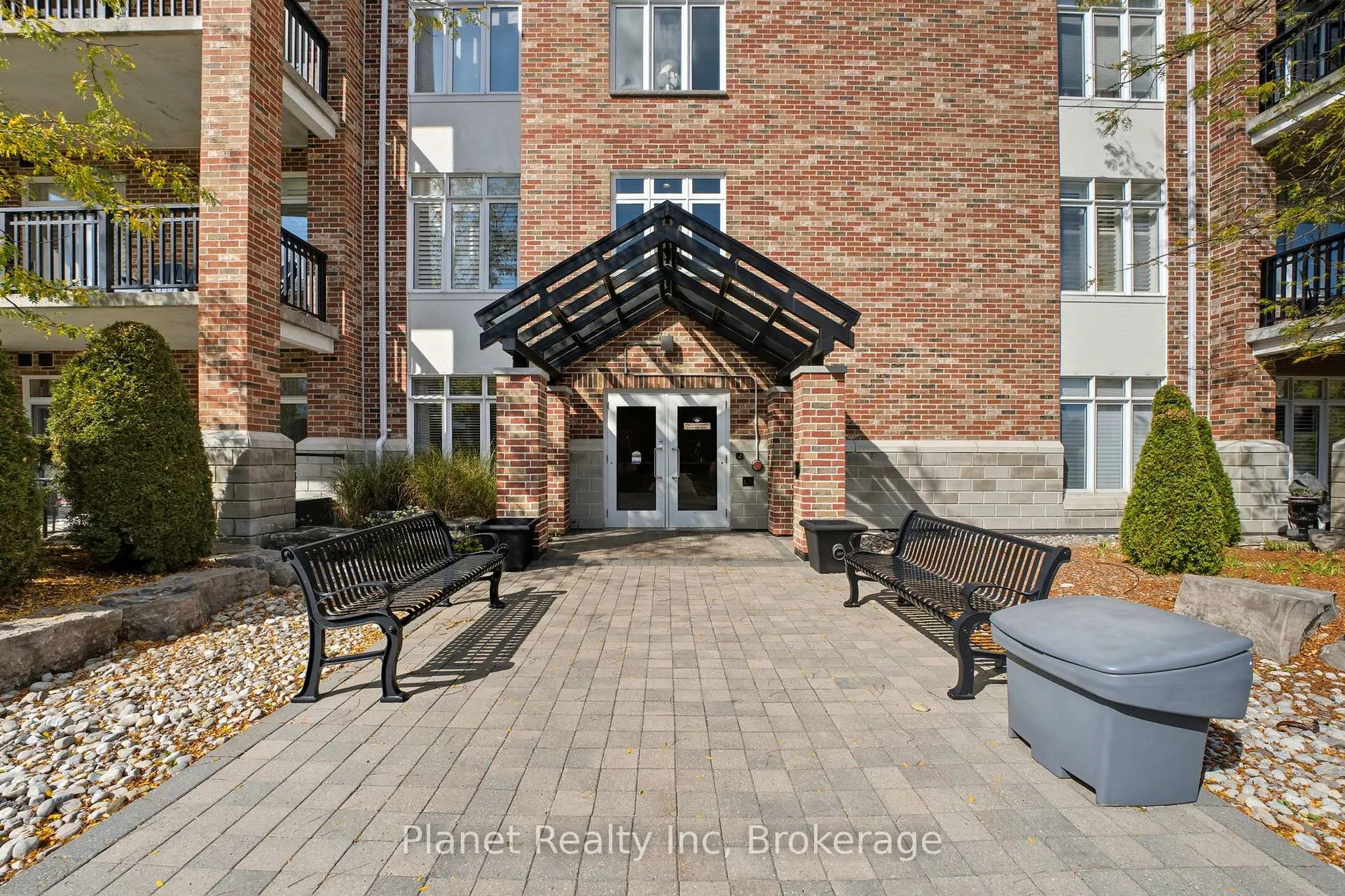 Photo 27 of Unit D301, 71 Bayberry Drive, Guelph, Village By The Arboretum — HOMEH