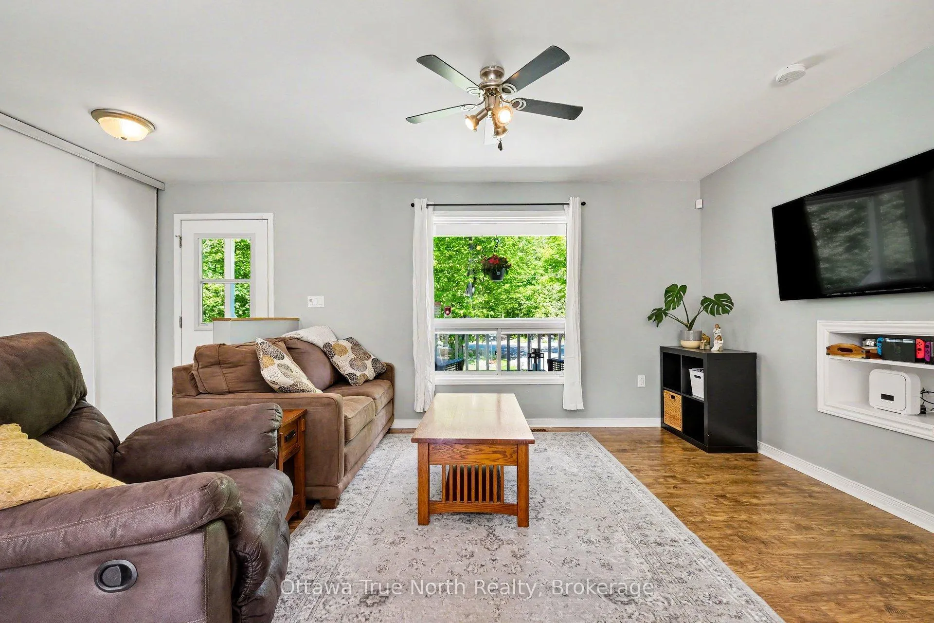 Photo 9 of 464 Craig Road, North Grenville, North Grenville Twp (Kemptville South) — HOMEH