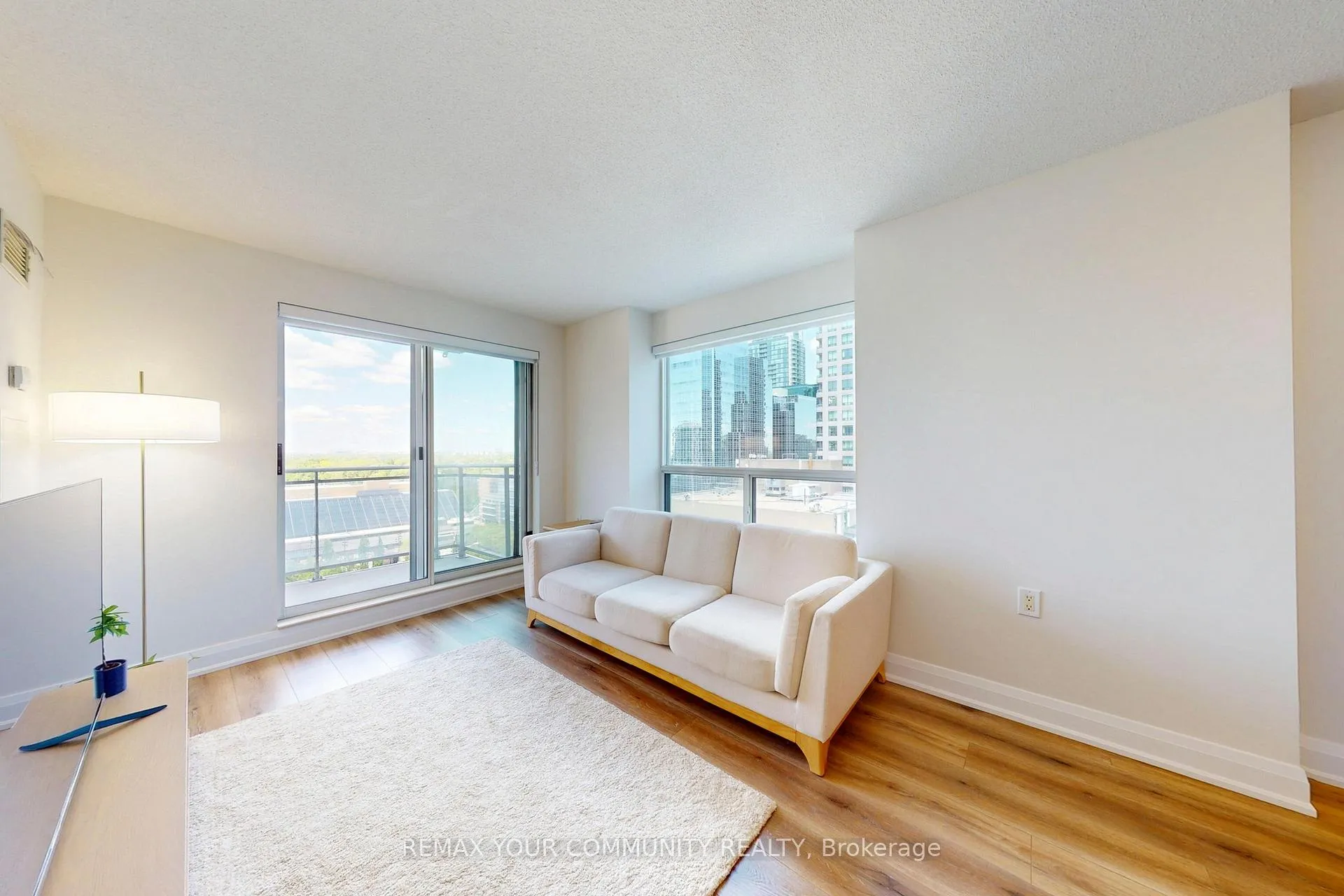 Photo 9 of Unit 1807, 21 Hillcrest Avenue, North York, Willowdale East — HOMEH