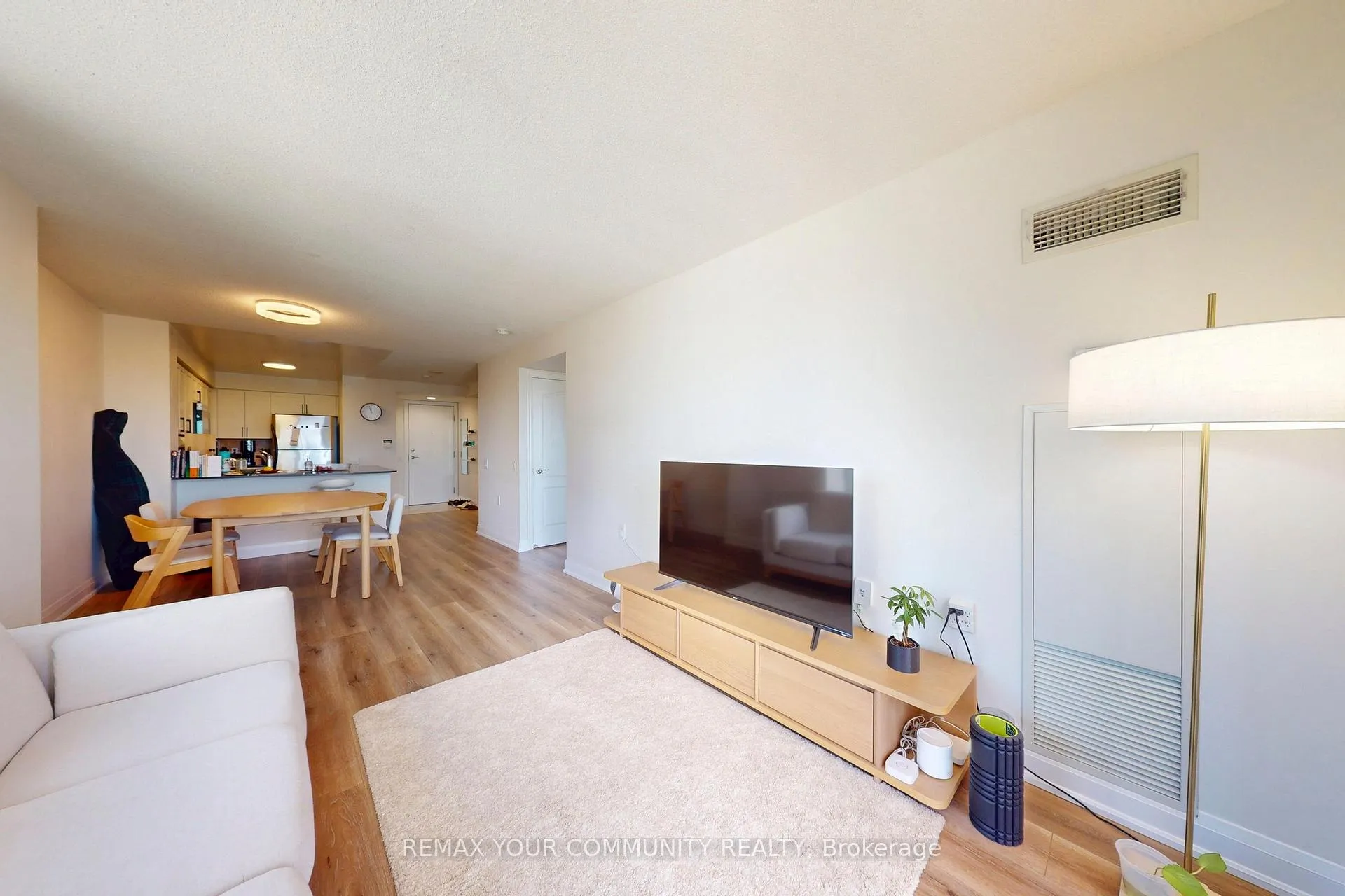 Photo 11 of Unit 1807, 21 Hillcrest Avenue, North York, Willowdale East — HOMEH