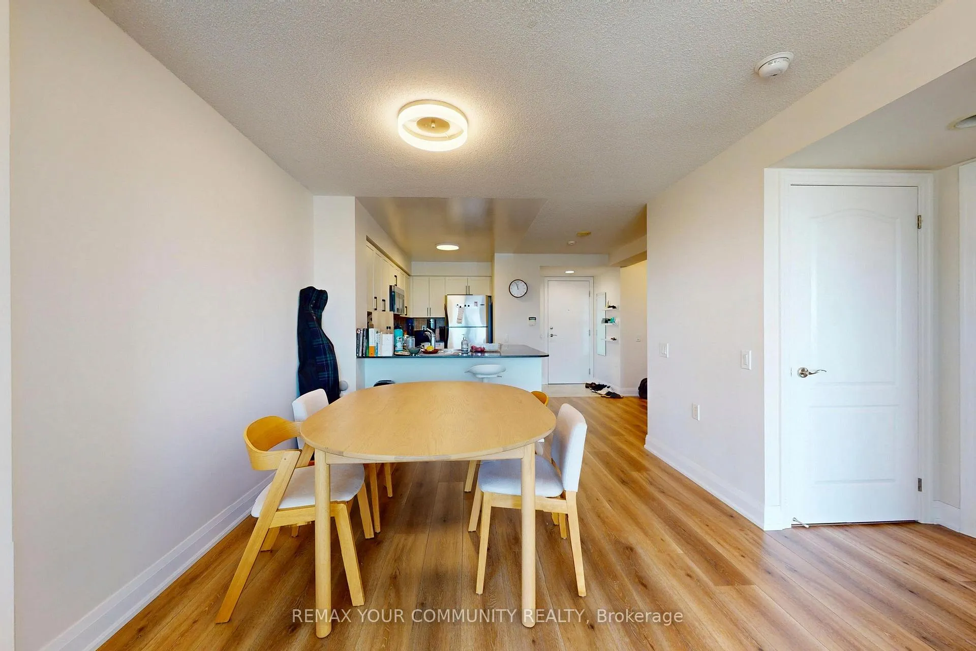 Photo 13 of Unit 1807, 21 Hillcrest Avenue, North York, Willowdale East — HOMEH