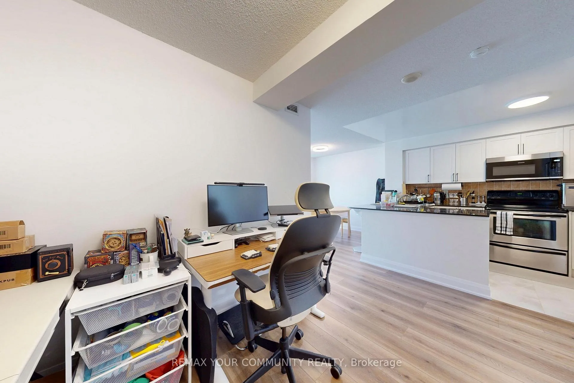 Photo 25 of Unit 1807, 21 Hillcrest Avenue, North York, Willowdale East — HOMEH