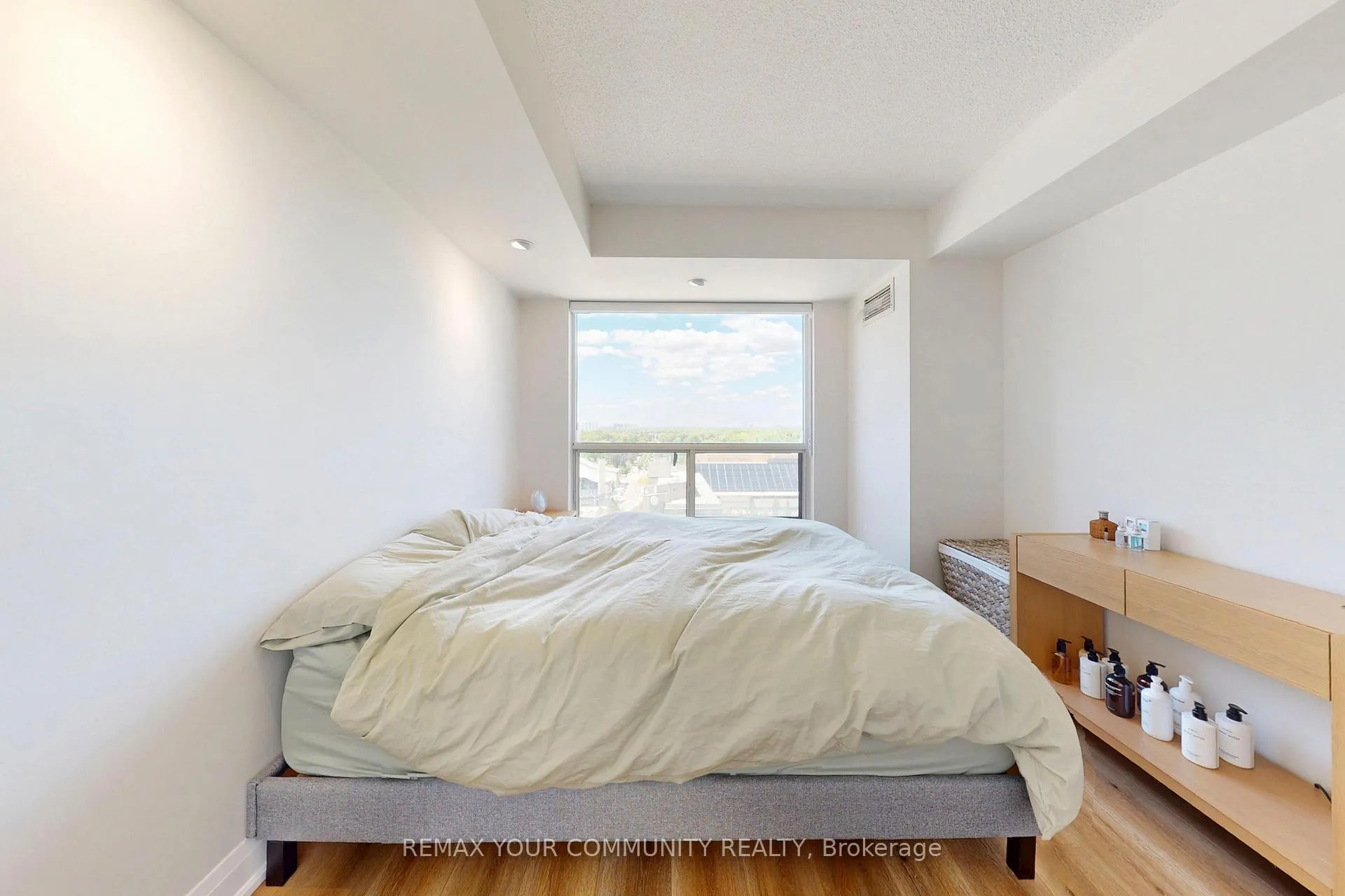 Photo 27 of Unit 1807, 21 Hillcrest Avenue, North York, Willowdale East — HOMEH