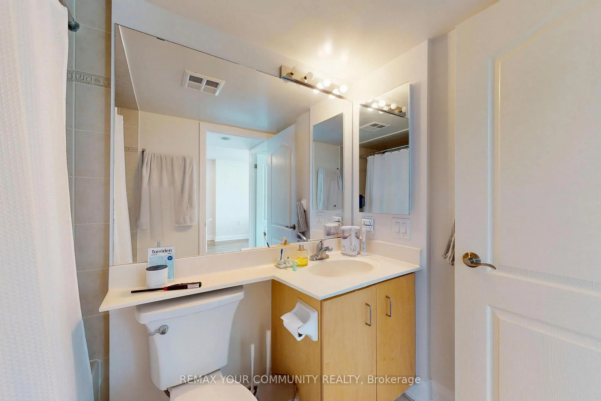 Photo 30 of Unit 1807, 21 Hillcrest Avenue, North York, Willowdale East — HOMEH