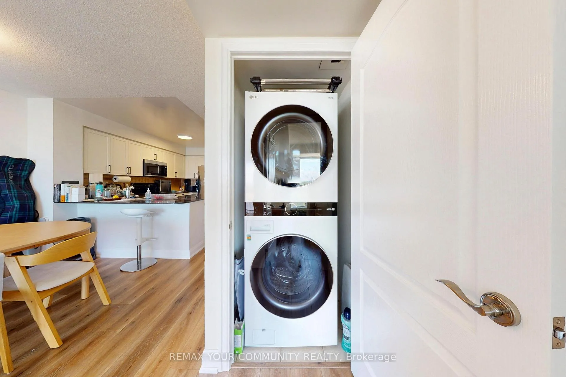 Photo 31 of Unit 1807, 21 Hillcrest Avenue, North York, Willowdale East — HOMEH