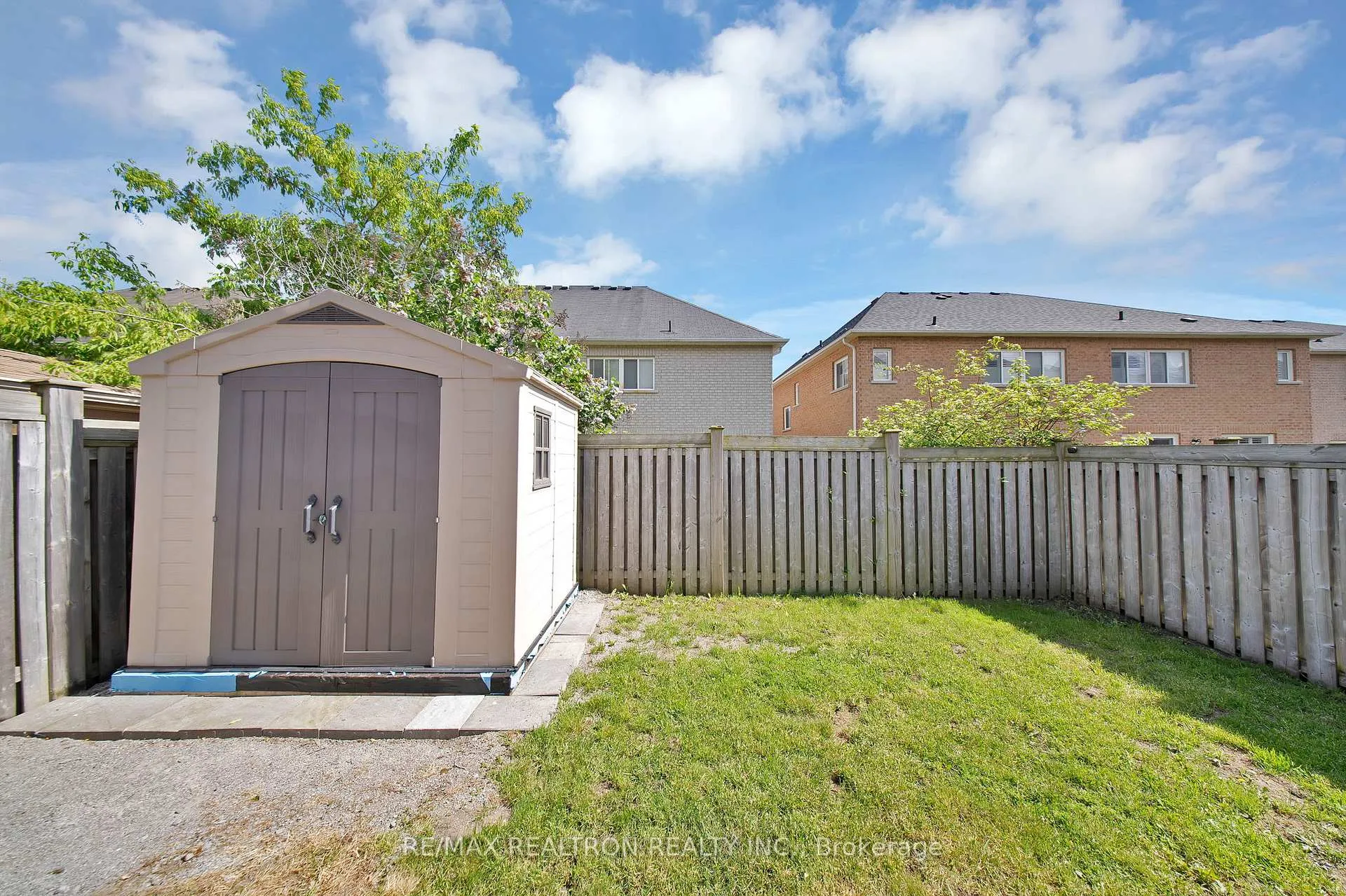 Photo 48 of 25 Barden Crescent, Ajax, Northeast Ajax — HOMEH