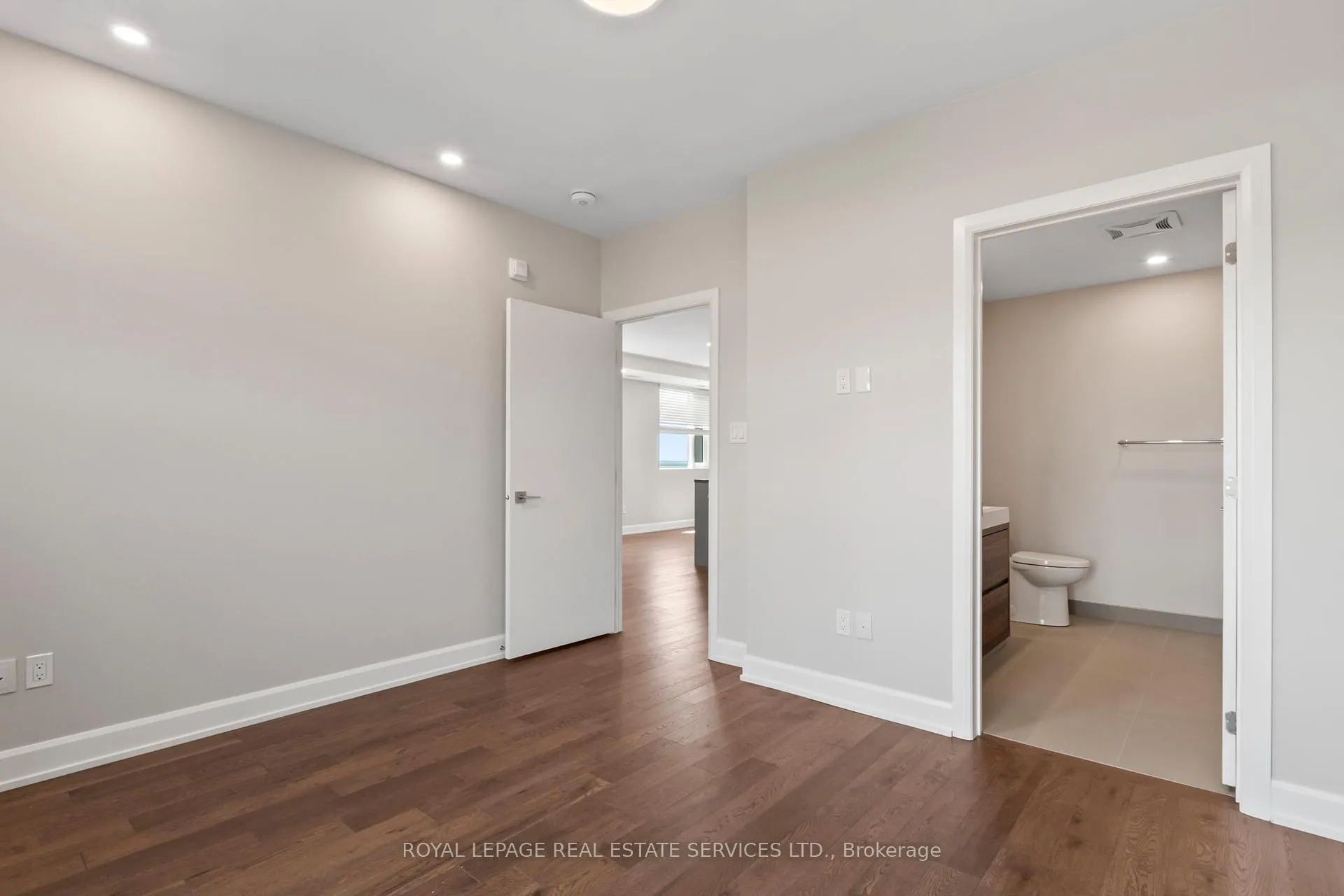 Photo 9 of Unit 610, 195 Hunter Street E, Peterborough, Ashburnham Ward 4 — HOMEH