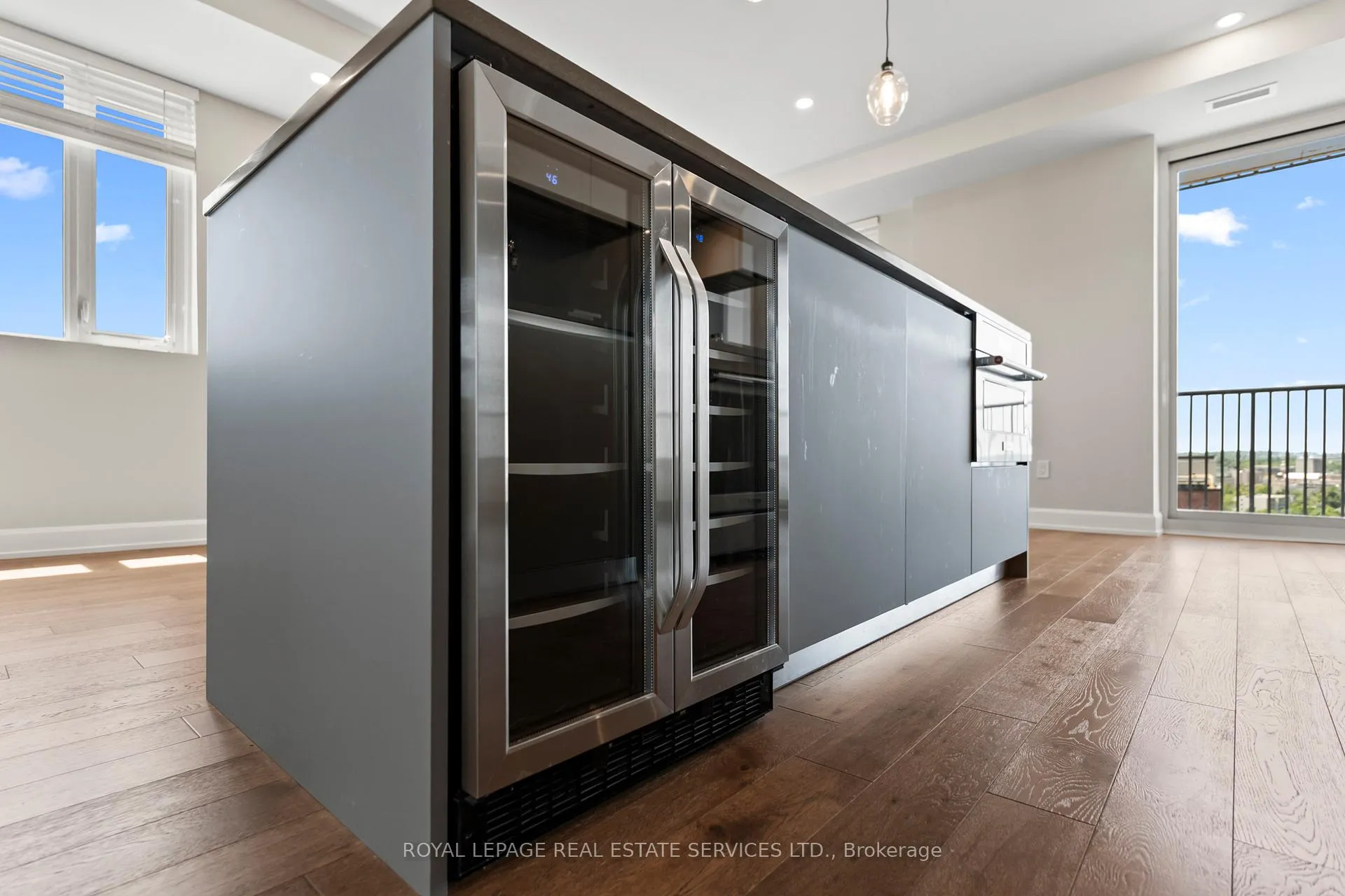 Photo 13 of Unit 610, 195 Hunter Street E, Peterborough, Ashburnham Ward 4 — HOMEH